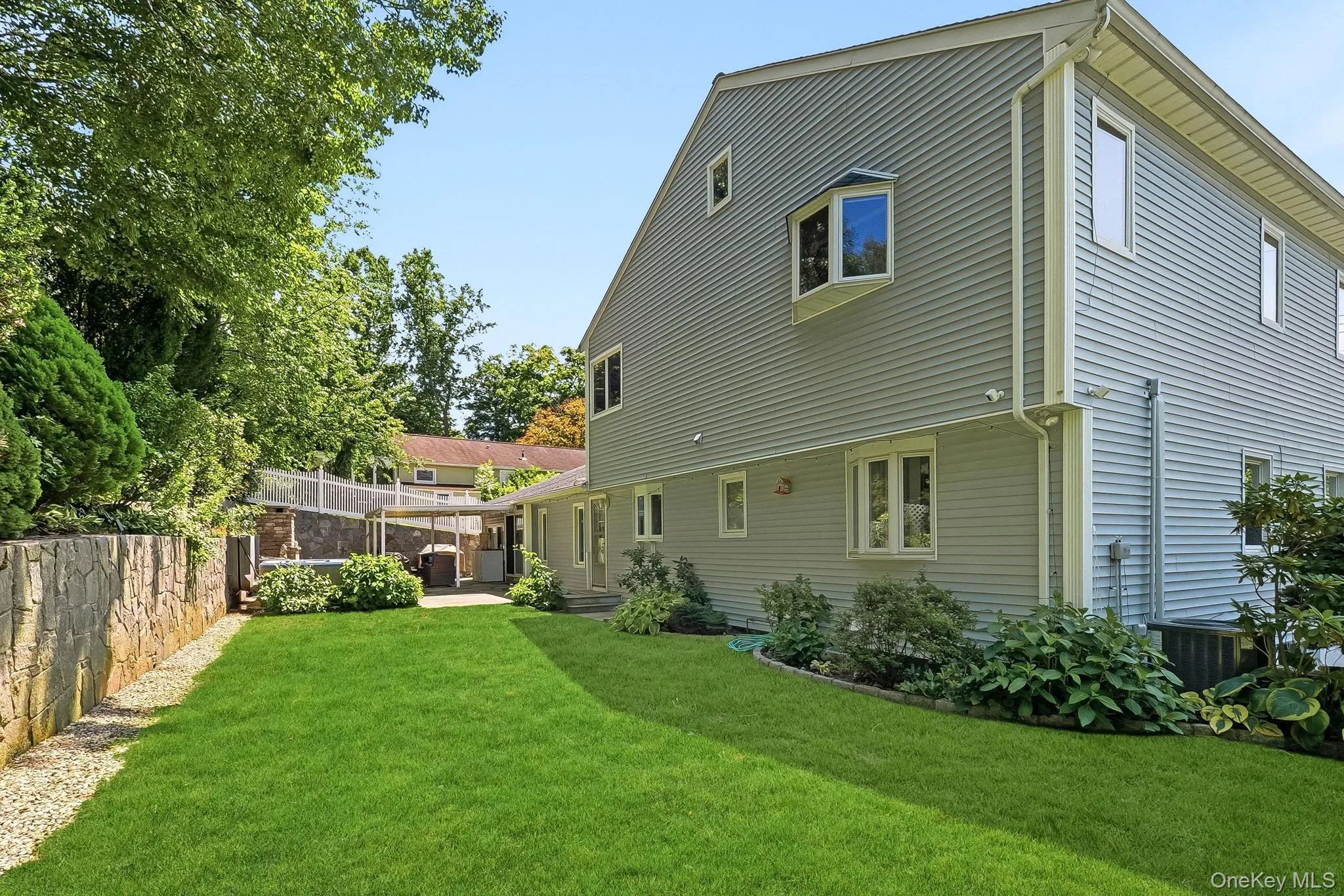 75 Glen Forest Street, Mount Pleasant, NY, 5 Bedrooms Bedrooms, 12 Rooms Rooms,4 BathroomsBathrooms,Residential,For Rent,Glen Forest,0,1025703 75 Glen Forest Street, Mount Pleasant, NY, 5 Bedrooms Bedrooms, 12 Rooms Rooms,4 BathroomsBathrooms,Residential,For Rent,Glen Forest,0,1025703