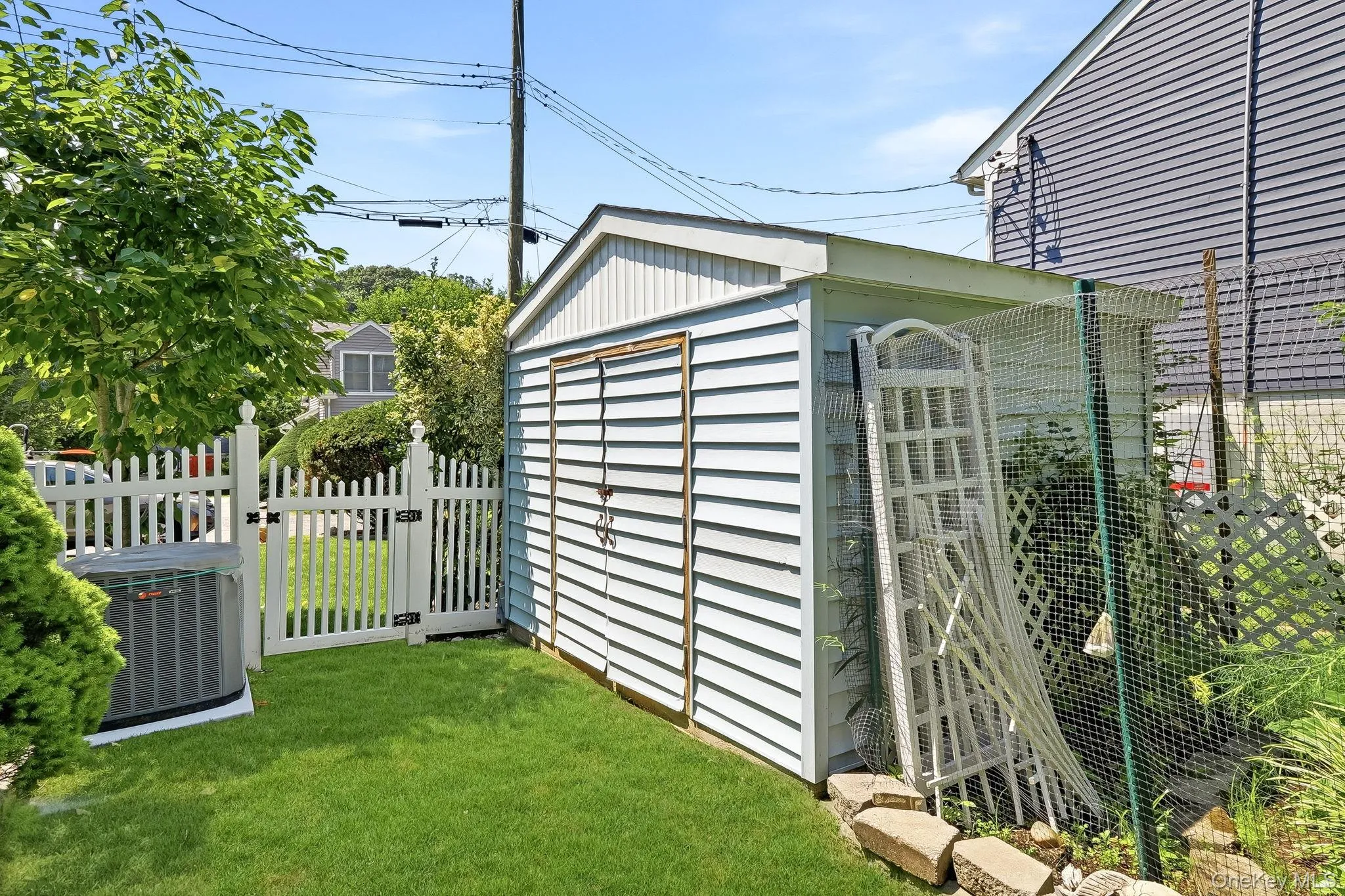 75 Glen Forest Street, Mount Pleasant, NY, 5 Bedrooms Bedrooms, 12 Rooms Rooms,4 BathroomsBathrooms,Residential,For Rent,Glen Forest,0,1025703 75 Glen Forest Street, Mount Pleasant, NY, 5 Bedrooms Bedrooms, 12 Rooms Rooms,4 BathroomsBathrooms,Residential,For Rent,Glen Forest,0,1025703