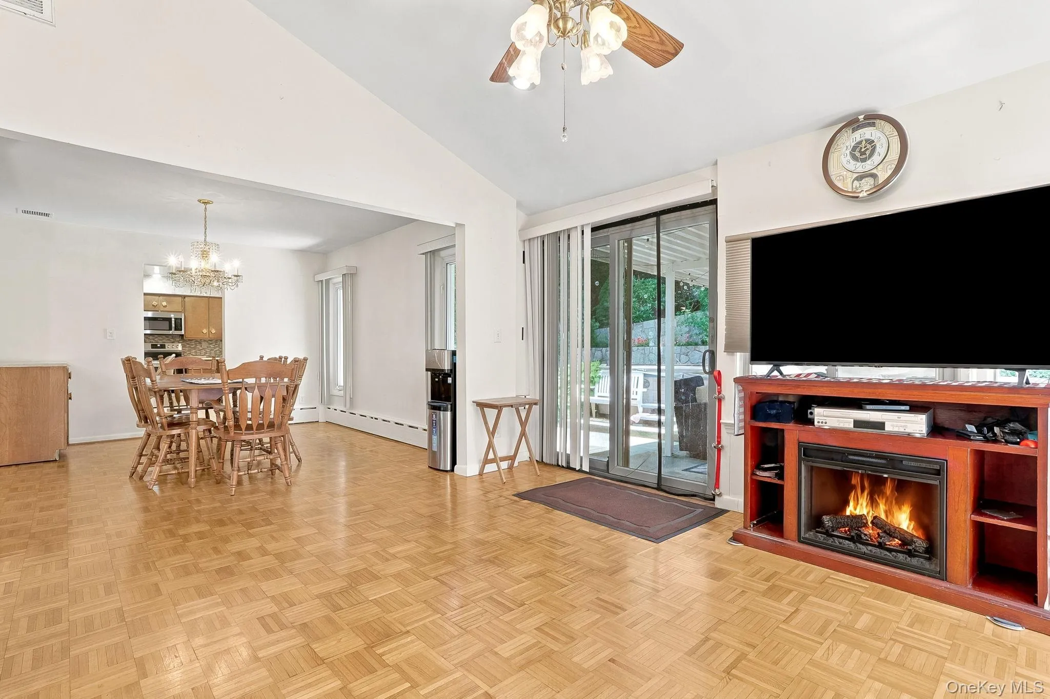 75 Glen Forest Street, Mount Pleasant, NY, 5 Bedrooms Bedrooms, 12 Rooms Rooms,4 BathroomsBathrooms,Residential,For Rent,Glen Forest,0,1025703 75 Glen Forest Street, Mount Pleasant, NY, 5 Bedrooms Bedrooms, 12 Rooms Rooms,4 BathroomsBathrooms,Residential,For Rent,Glen Forest,0,1025703