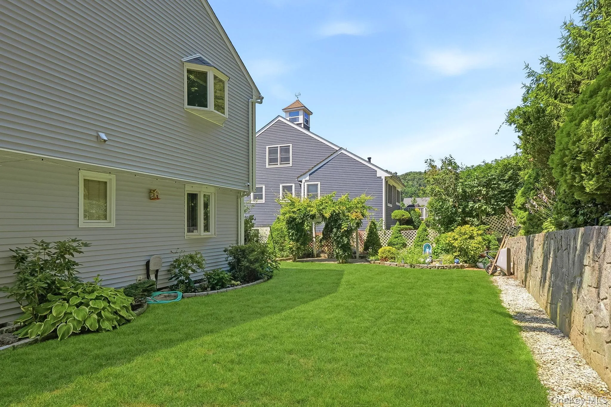 75 Glen Forest Street, Mount Pleasant, NY, 5 Bedrooms Bedrooms, 12 Rooms Rooms,4 BathroomsBathrooms,Residential,For Rent,Glen Forest,0,1025703 75 Glen Forest Street, Mount Pleasant, NY, 5 Bedrooms Bedrooms, 12 Rooms Rooms,4 BathroomsBathrooms,Residential,For Rent,Glen Forest,0,1025703
