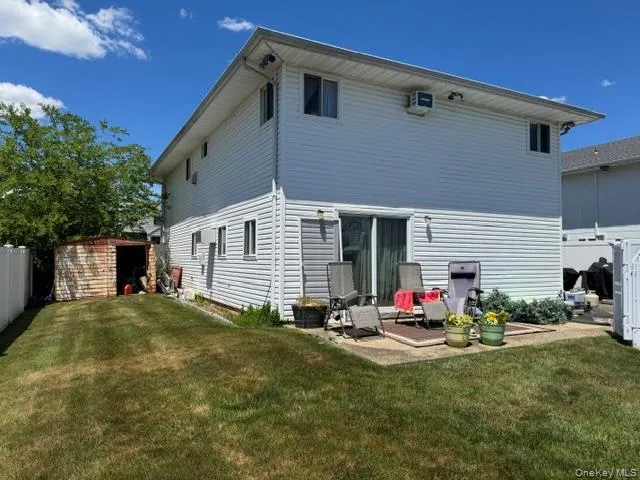 4 Cedar Street, Oyster Bay, NY, 4 Bedrooms Bedrooms, 9 Rooms Rooms,2 BathroomsBathrooms,Residential,For Rent,Cedar,0,1025707 4 Cedar Street, Oyster Bay, NY, 4 Bedrooms Bedrooms, 9 Rooms Rooms,2 BathroomsBathrooms,Residential,For Rent,Cedar,0,1025707