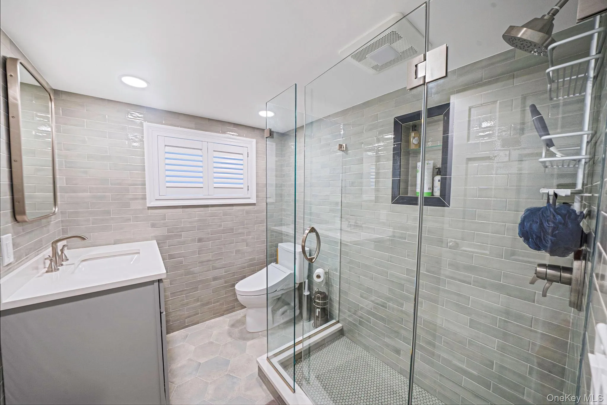 22 Milburn Road, Brookhaven, NY, 4 Bedrooms Bedrooms, 9 Rooms Rooms,2 BathroomsBathrooms,Residential,For Rent,Milburn,0,1025708 22 Milburn Road, Brookhaven, NY, 4 Bedrooms Bedrooms, 9 Rooms Rooms,2 BathroomsBathrooms,Residential,For Rent,Milburn,0,1025708