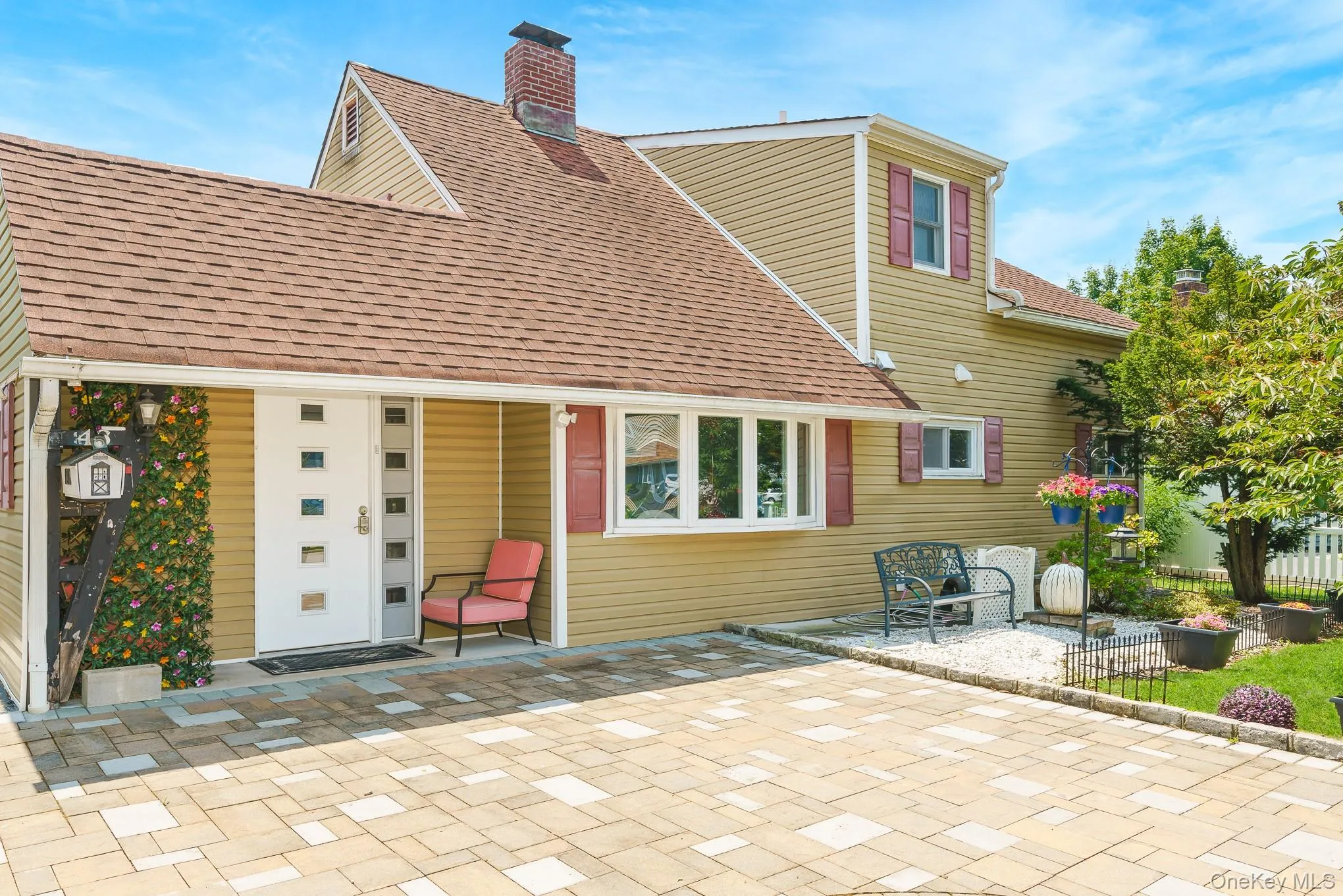 46 Elves Lane, Hempstead, NY, 3 Bedrooms Bedrooms, 9 Rooms Rooms,2 BathroomsBathrooms,Residential,For Rent,Elves,0,1025716 46 Elves Lane, Hempstead, NY, 3 Bedrooms Bedrooms, 9 Rooms Rooms,2 BathroomsBathrooms,Residential,For Rent,Elves,0,1025716