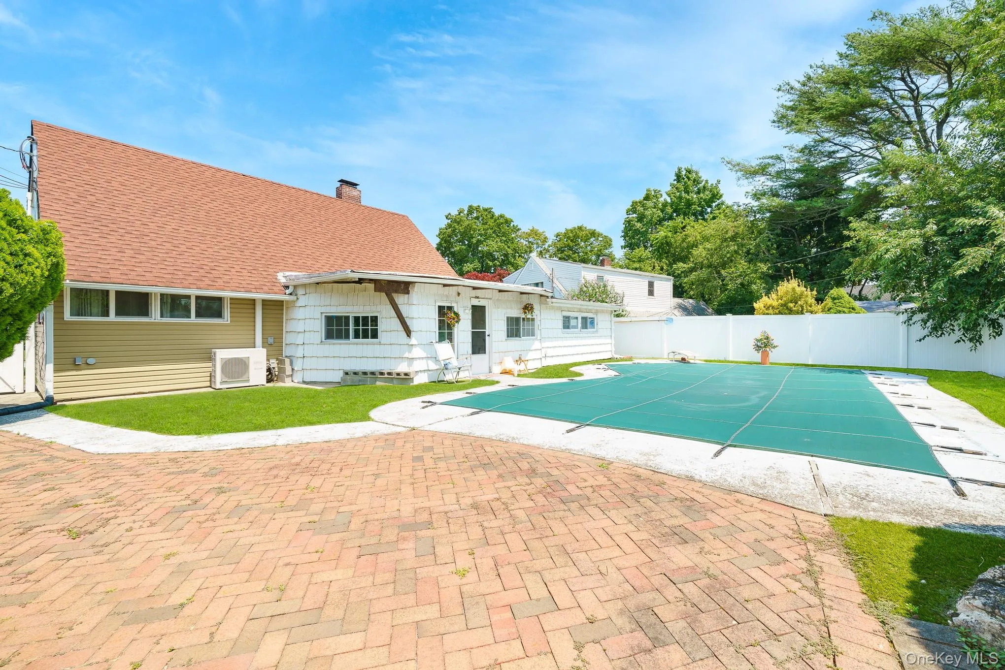 46 Elves Lane, Hempstead, NY, 3 Bedrooms Bedrooms, 9 Rooms Rooms,2 BathroomsBathrooms,Residential,For Rent,Elves,0,1025716 46 Elves Lane, Hempstead, NY, 3 Bedrooms Bedrooms, 9 Rooms Rooms,2 BathroomsBathrooms,Residential,For Rent,Elves,0,1025716