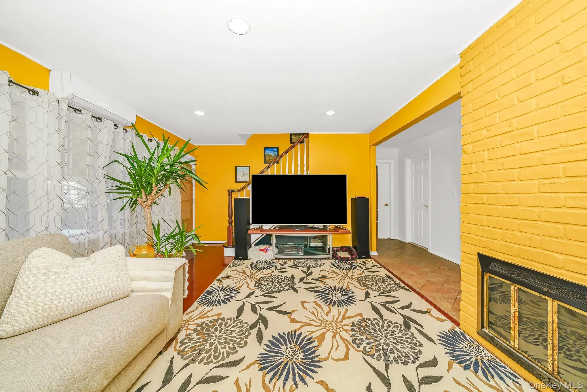 46 Elves Lane, Hempstead, NY, 3 Bedrooms Bedrooms, 9 Rooms Rooms,2 BathroomsBathrooms,Residential,For Rent,Elves,0,1025716 46 Elves Lane, Hempstead, NY, 3 Bedrooms Bedrooms, 9 Rooms Rooms,2 BathroomsBathrooms,Residential,For Rent,Elves,0,1025716