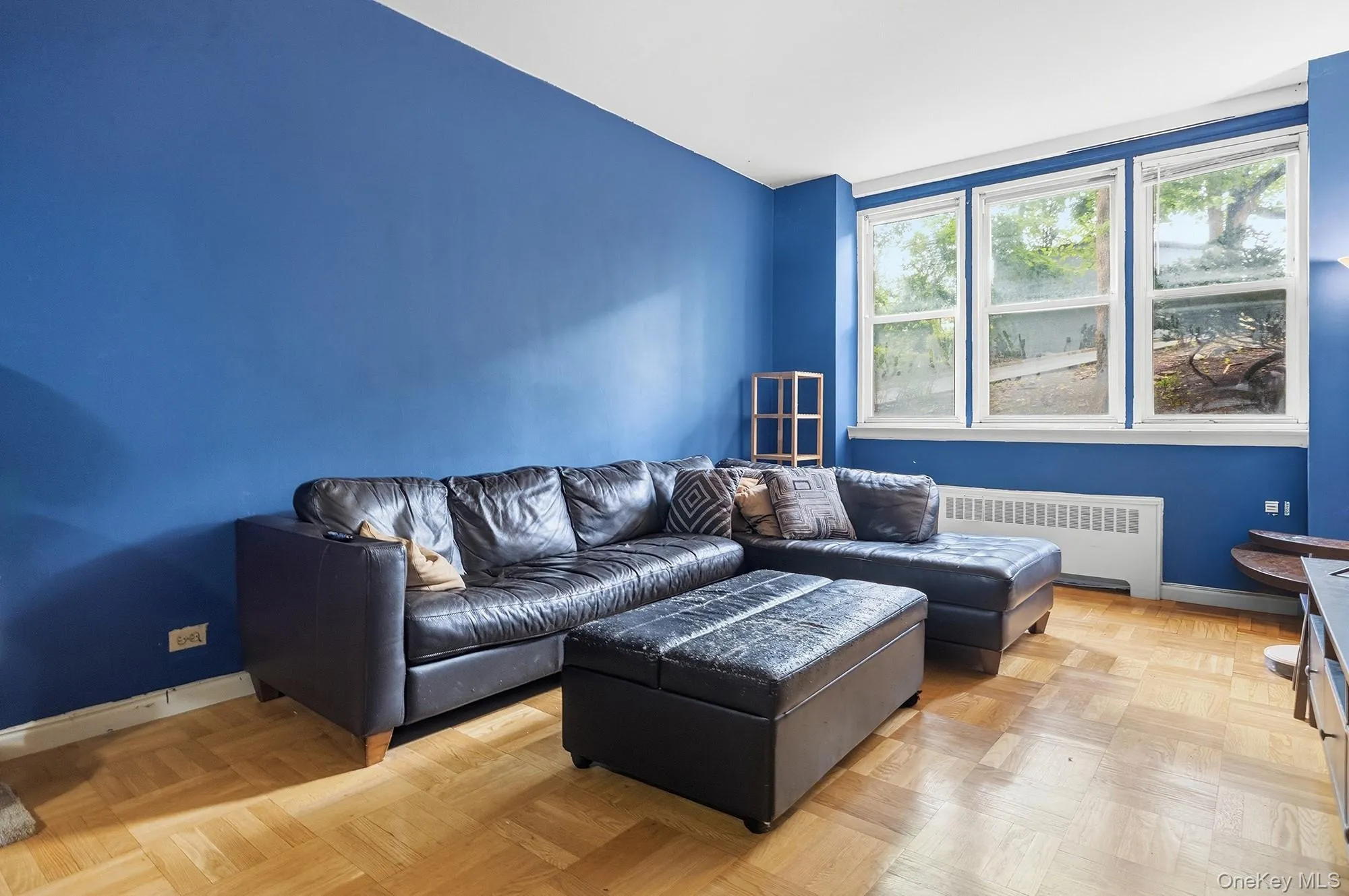 55 Knolls Crescent, New York, NY, 2 Bedrooms Bedrooms, 4 Rooms Rooms,1 BathroomBathrooms,Residential,For Rent,Knolls,0,1025717 55 Knolls Crescent, New York, NY, 2 Bedrooms Bedrooms, 4 Rooms Rooms,1 BathroomBathrooms,Residential,For Rent,Knolls,0,1025717