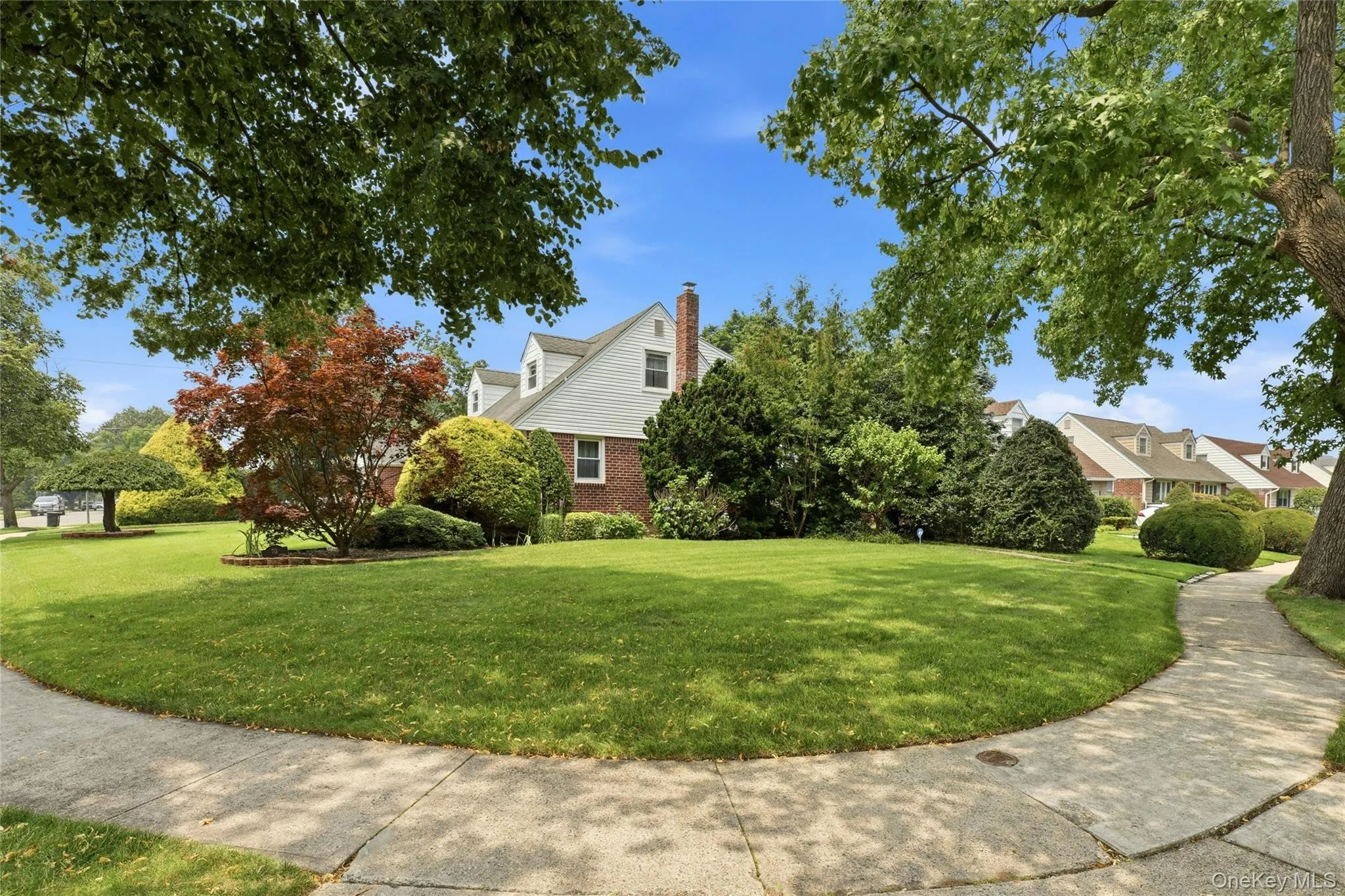 70 Birchwood Drive, North Hempstead, NY, 4 Bedrooms Bedrooms, 8 Rooms Rooms,2 BathroomsBathrooms,Residential,For Rent,Birchwood,0,1025720 70 Birchwood Drive, North Hempstead, NY, 4 Bedrooms Bedrooms, 8 Rooms Rooms,2 BathroomsBathrooms,Residential,For Rent,Birchwood,0,1025720