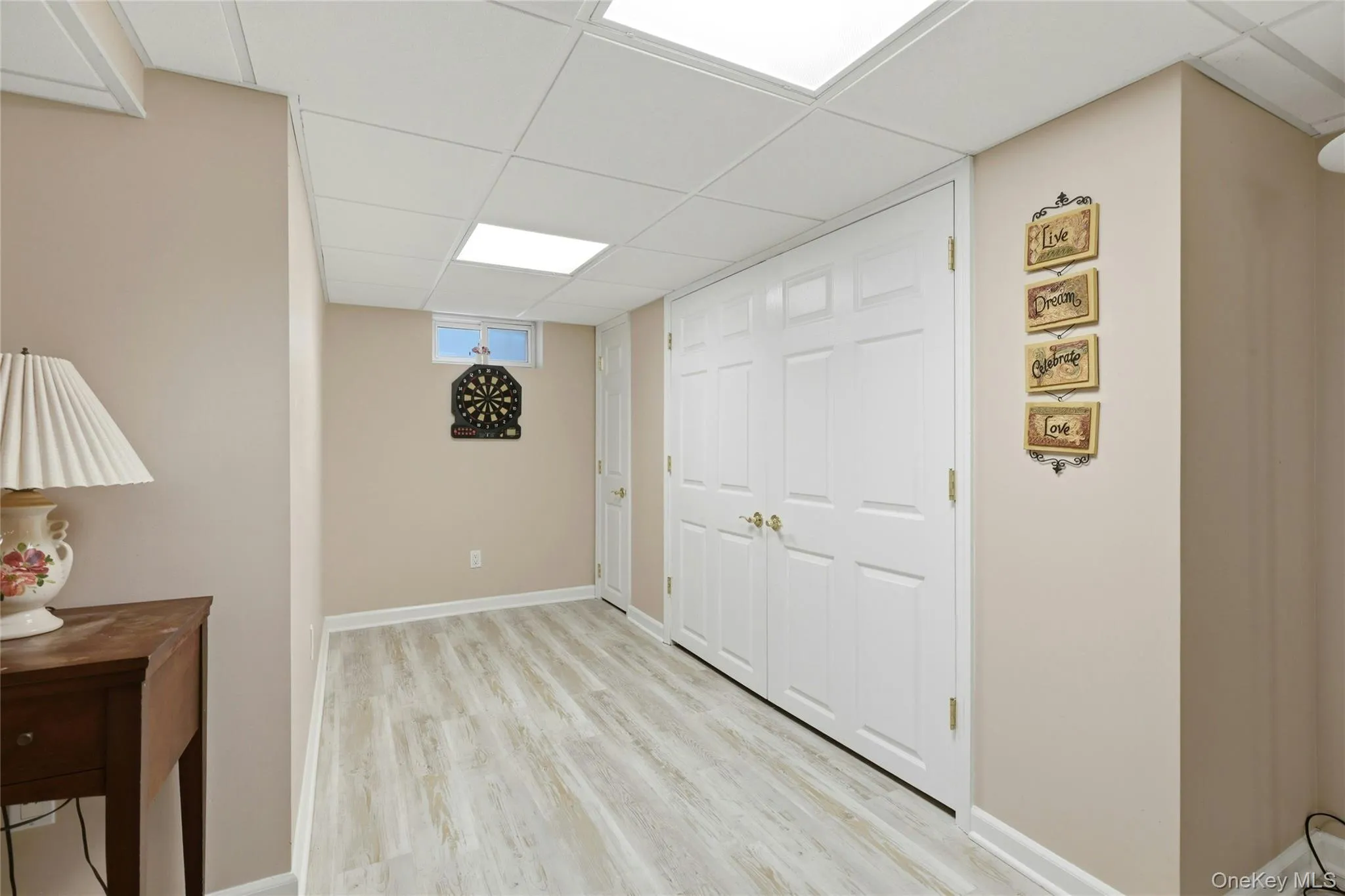 70 Birchwood Drive, North Hempstead, NY, 4 Bedrooms Bedrooms, 8 Rooms Rooms,2 BathroomsBathrooms,Residential,For Rent,Birchwood,0,1025720 70 Birchwood Drive, North Hempstead, NY, 4 Bedrooms Bedrooms, 8 Rooms Rooms,2 BathroomsBathrooms,Residential,For Rent,Birchwood,0,1025720