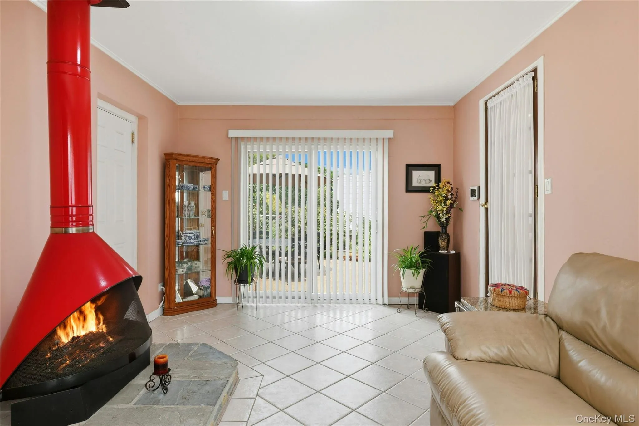 70 Birchwood Drive, North Hempstead, NY, 4 Bedrooms Bedrooms, 8 Rooms Rooms,2 BathroomsBathrooms,Residential,For Rent,Birchwood,0,1025720 70 Birchwood Drive, North Hempstead, NY, 4 Bedrooms Bedrooms, 8 Rooms Rooms,2 BathroomsBathrooms,Residential,For Rent,Birchwood,0,1025720