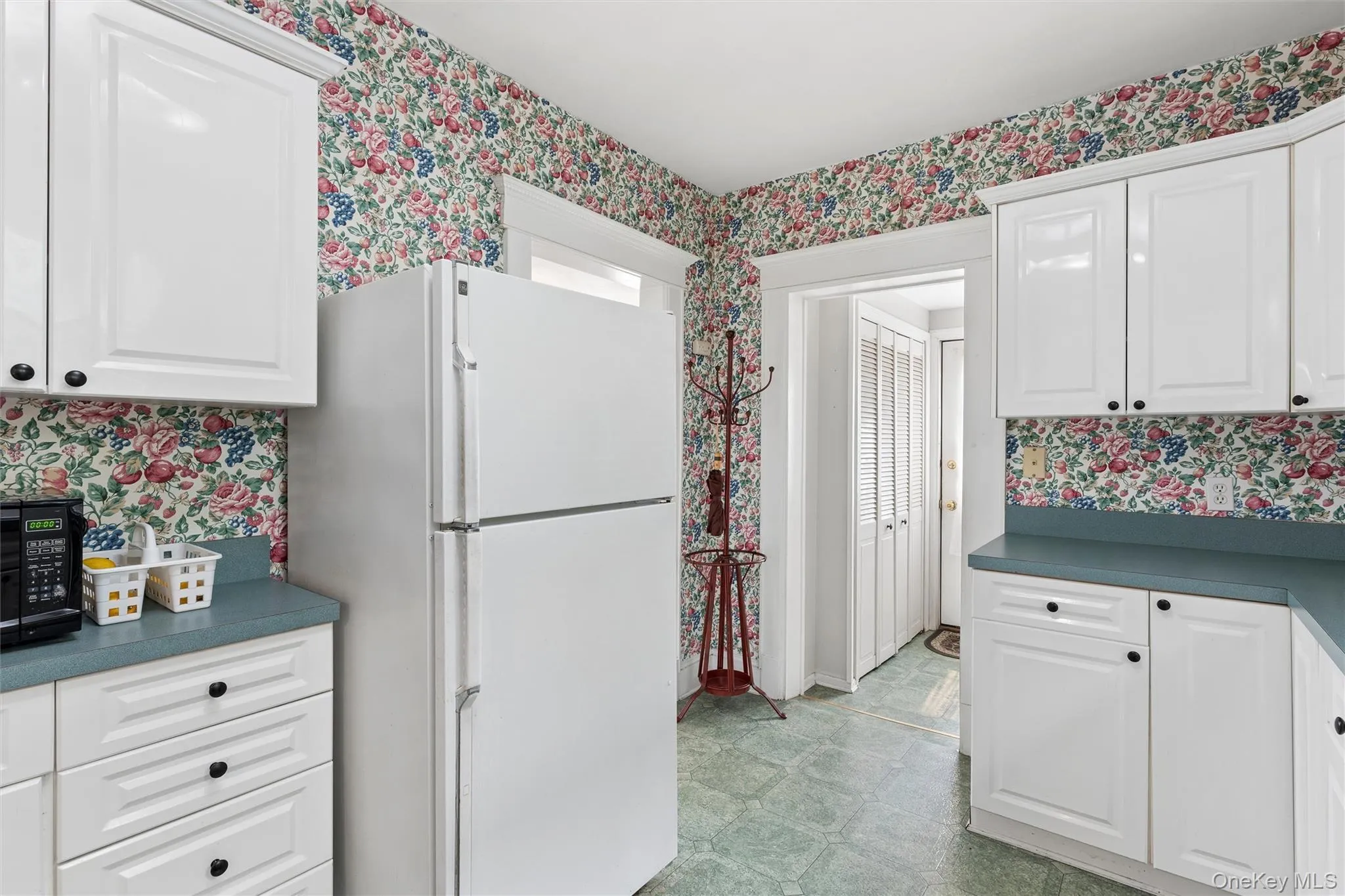 49 Clinton Avenue, Huntington, NY, 4 Bedrooms Bedrooms, 9 Rooms Rooms,2 BathroomsBathrooms,Residential,For Rent,Clinton,0,1025724 49 Clinton Avenue, Huntington, NY, 4 Bedrooms Bedrooms, 9 Rooms Rooms,2 BathroomsBathrooms,Residential,For Rent,Clinton,0,1025724