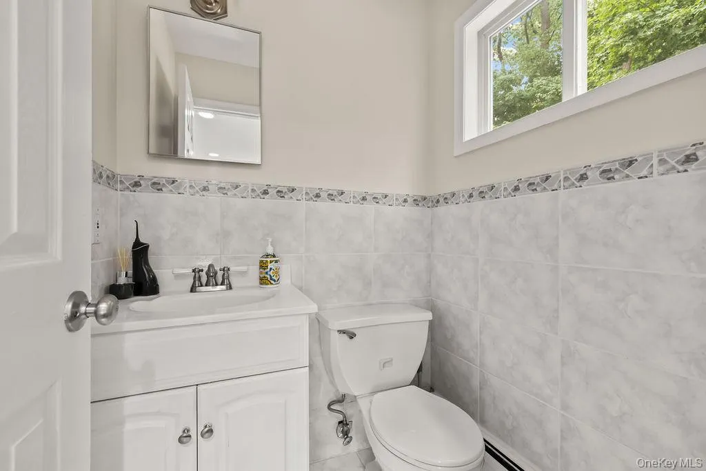 499 Orangeburg Road, Orangetown, NY, 4 Bedrooms Bedrooms, 10 Rooms Rooms,3 BathroomsBathrooms,Residential,For Rent,Orangeburg,0,1025730 499 Orangeburg Road, Orangetown, NY, 4 Bedrooms Bedrooms, 10 Rooms Rooms,3 BathroomsBathrooms,Residential,For Rent,Orangeburg,0,1025730