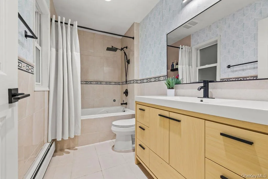 499 Orangeburg Road, Orangetown, NY, 4 Bedrooms Bedrooms, 10 Rooms Rooms,3 BathroomsBathrooms,Residential,For Rent,Orangeburg,0,1025730 499 Orangeburg Road, Orangetown, NY, 4 Bedrooms Bedrooms, 10 Rooms Rooms,3 BathroomsBathrooms,Residential,For Rent,Orangeburg,0,1025730