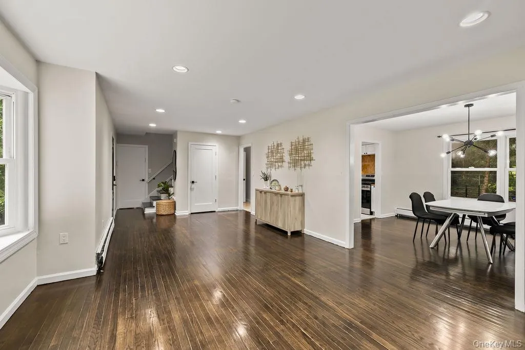 499 Orangeburg Road, Orangetown, NY, 4 Bedrooms Bedrooms, 10 Rooms Rooms,3 BathroomsBathrooms,Residential,For Rent,Orangeburg,0,1025730 499 Orangeburg Road, Orangetown, NY, 4 Bedrooms Bedrooms, 10 Rooms Rooms,3 BathroomsBathrooms,Residential,For Rent,Orangeburg,0,1025730