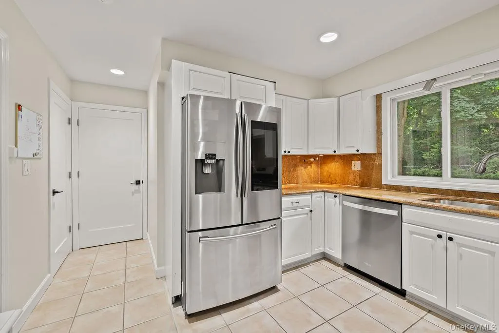 499 Orangeburg Road, Orangetown, NY, 4 Bedrooms Bedrooms, 10 Rooms Rooms,3 BathroomsBathrooms,Residential,For Rent,Orangeburg,0,1025730 499 Orangeburg Road, Orangetown, NY, 4 Bedrooms Bedrooms, 10 Rooms Rooms,3 BathroomsBathrooms,Residential,For Rent,Orangeburg,0,1025730