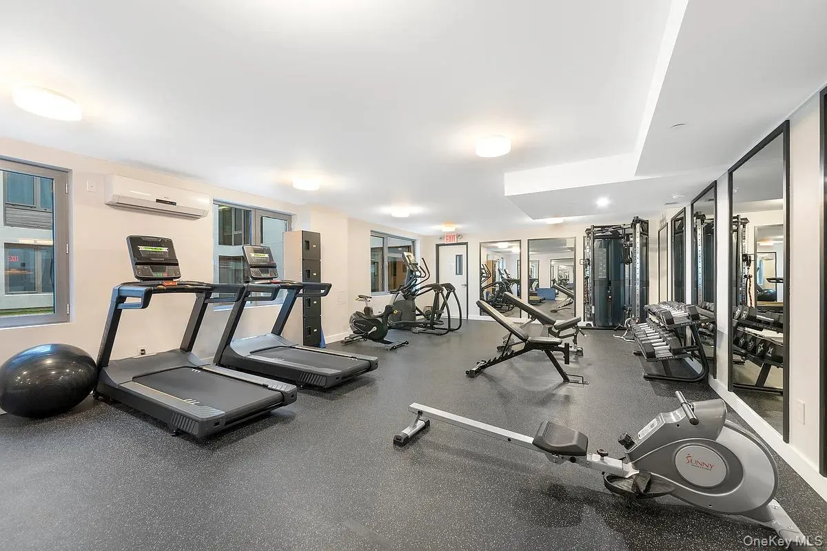 2128 Ocean Avenue, New York, NY, 2 Rooms Rooms,1 BathroomBathrooms,Residential,For Rent,Ocean,0,1025732 2128 Ocean Avenue, New York, NY, 2 Rooms Rooms,1 BathroomBathrooms,Residential,For Rent,Ocean,0,1025732