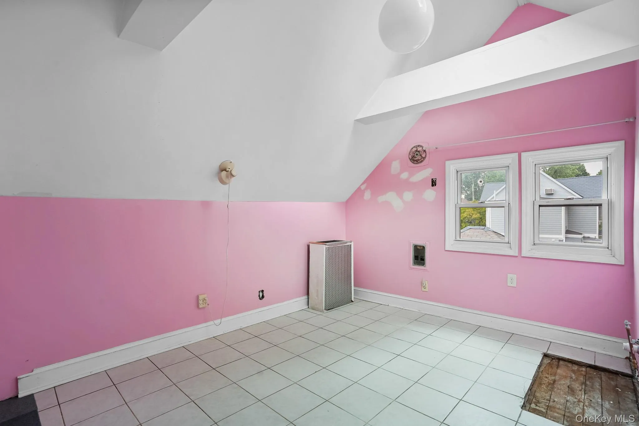Bonus attic room Bonus attic room