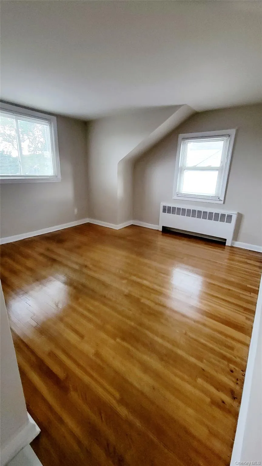 7 Jefferson Avenue, North Hempstead, NY, 2 Bedrooms Bedrooms, 4 Rooms Rooms,1 BathroomBathrooms,Residential Lease,For Rent,Jefferson,0,1025741 7 Jefferson Avenue, North Hempstead, NY, 2 Bedrooms Bedrooms, 4 Rooms Rooms,1 BathroomBathrooms,Residential Lease,For Rent,Jefferson,0,1025741