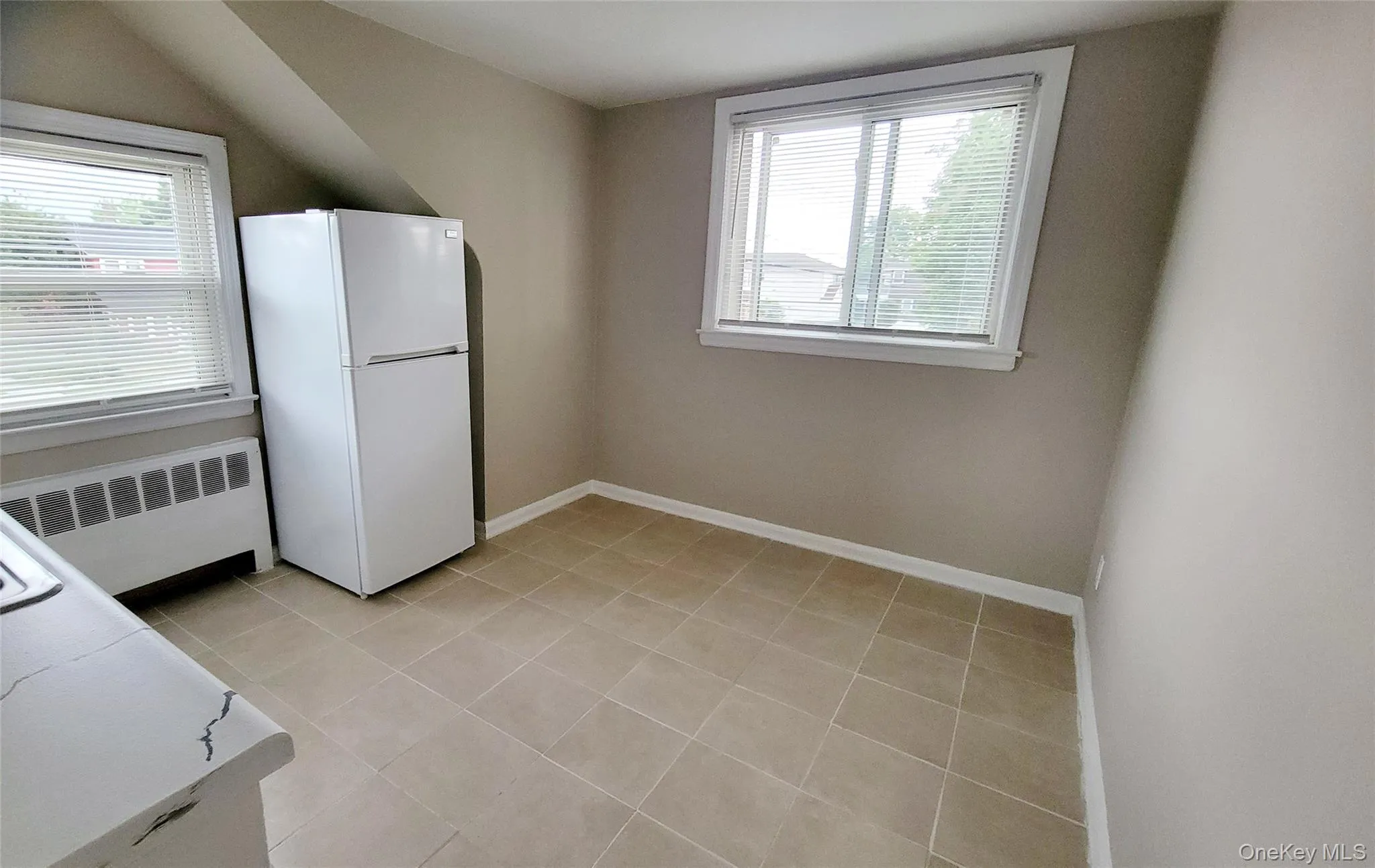 7 Jefferson Avenue, North Hempstead, NY, 2 Bedrooms Bedrooms, 4 Rooms Rooms,1 BathroomBathrooms,Residential Lease,For Rent,Jefferson,0,1025741 7 Jefferson Avenue, North Hempstead, NY, 2 Bedrooms Bedrooms, 4 Rooms Rooms,1 BathroomBathrooms,Residential Lease,For Rent,Jefferson,0,1025741