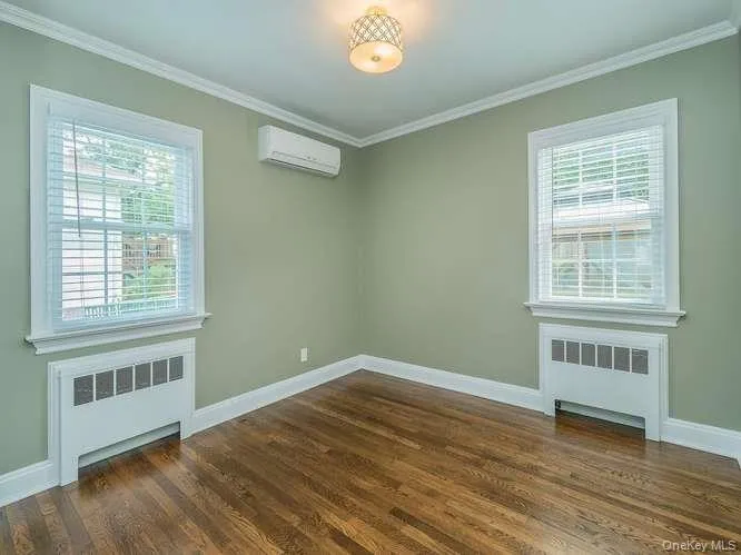 5 Central Avenue, Glen Cove, NY, 4 Bedrooms Bedrooms, 7 Rooms Rooms,2 BathroomsBathrooms,Residential,For Rent,Central,0,1025751 5 Central Avenue, Glen Cove, NY, 4 Bedrooms Bedrooms, 7 Rooms Rooms,2 BathroomsBathrooms,Residential,For Rent,Central,0,1025751