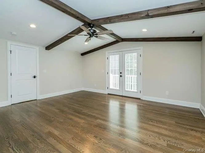 5 Central Avenue, Glen Cove, NY, 4 Bedrooms Bedrooms, 7 Rooms Rooms,2 BathroomsBathrooms,Residential,For Rent,Central,0,1025751 5 Central Avenue, Glen Cove, NY, 4 Bedrooms Bedrooms, 7 Rooms Rooms,2 BathroomsBathrooms,Residential,For Rent,Central,0,1025751