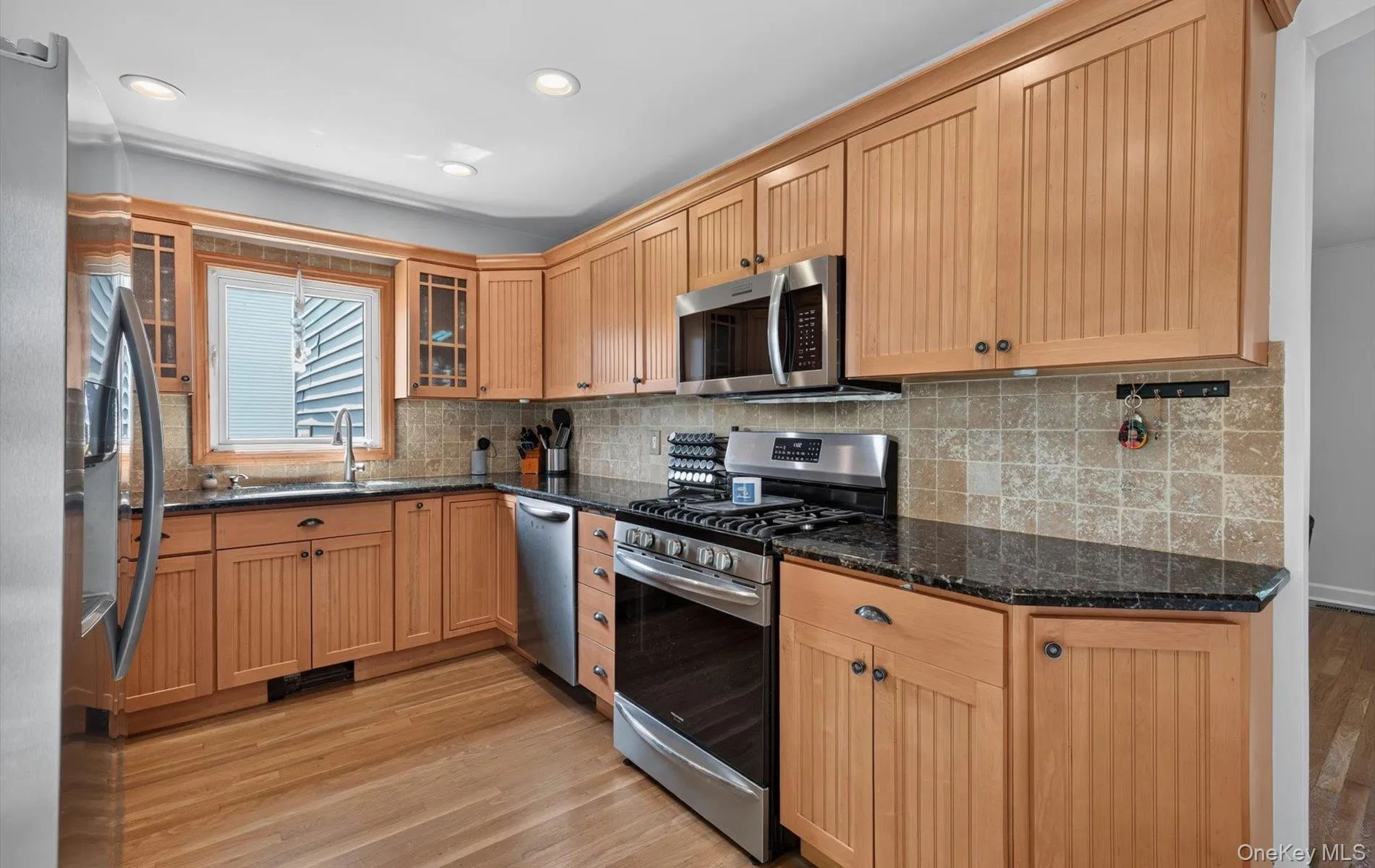 292 Alleghany Avenue, Babylon, NY, 5 Bedrooms Bedrooms, 8 Rooms Rooms,3 BathroomsBathrooms,Residential,For Rent,Alleghany,0,1025758 292 Alleghany Avenue, Babylon, NY, 5 Bedrooms Bedrooms, 8 Rooms Rooms,3 BathroomsBathrooms,Residential,For Rent,Alleghany,0,1025758