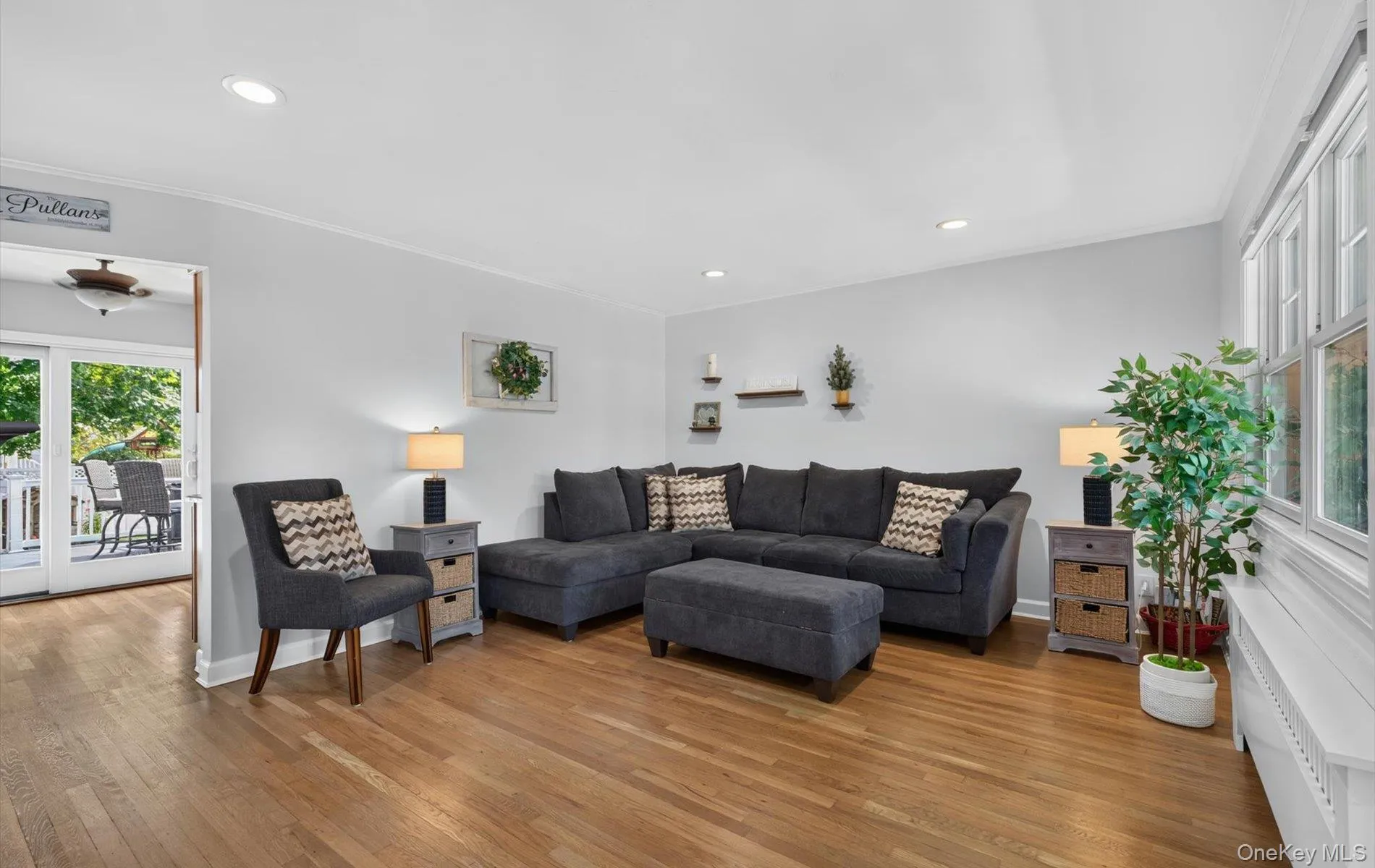 292 Alleghany Avenue, Babylon, NY, 5 Bedrooms Bedrooms, 8 Rooms Rooms,3 BathroomsBathrooms,Residential,For Rent,Alleghany,0,1025758 292 Alleghany Avenue, Babylon, NY, 5 Bedrooms Bedrooms, 8 Rooms Rooms,3 BathroomsBathrooms,Residential,For Rent,Alleghany,0,1025758