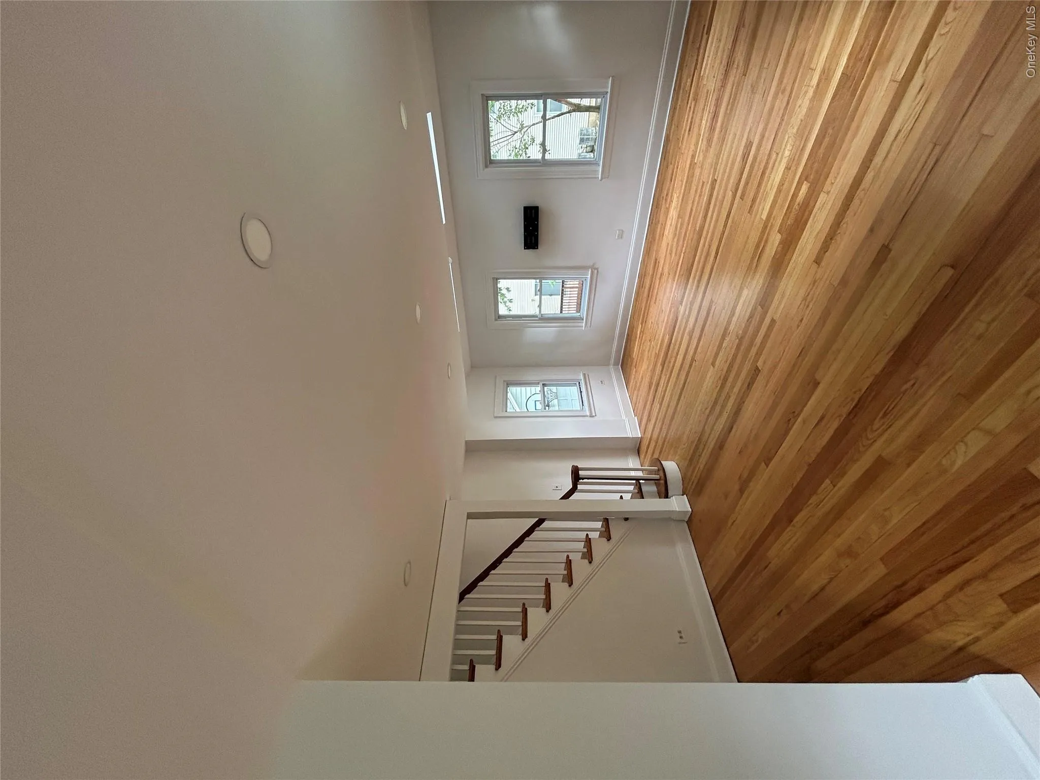 4 Potters Court, North Hempstead, NY, 4 Bedrooms Bedrooms, 7 Rooms Rooms,3 BathroomsBathrooms,Residential Lease,For Rent,Potters,0,1025762 4 Potters Court, North Hempstead, NY, 4 Bedrooms Bedrooms, 7 Rooms Rooms,3 BathroomsBathrooms,Residential Lease,For Rent,Potters,0,1025762