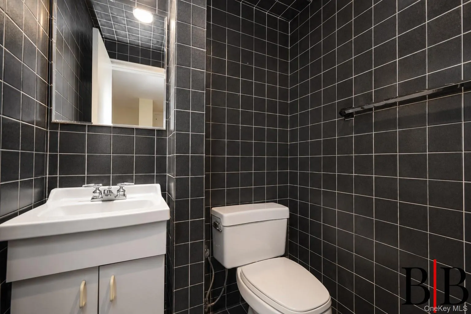 2655 National Drive, New York, NY, 5 Bedrooms Bedrooms, 9 Rooms Rooms,4 BathroomsBathrooms,Residential,For Rent,National,0,1025769 2655 National Drive, New York, NY, 5 Bedrooms Bedrooms, 9 Rooms Rooms,4 BathroomsBathrooms,Residential,For Rent,National,0,1025769