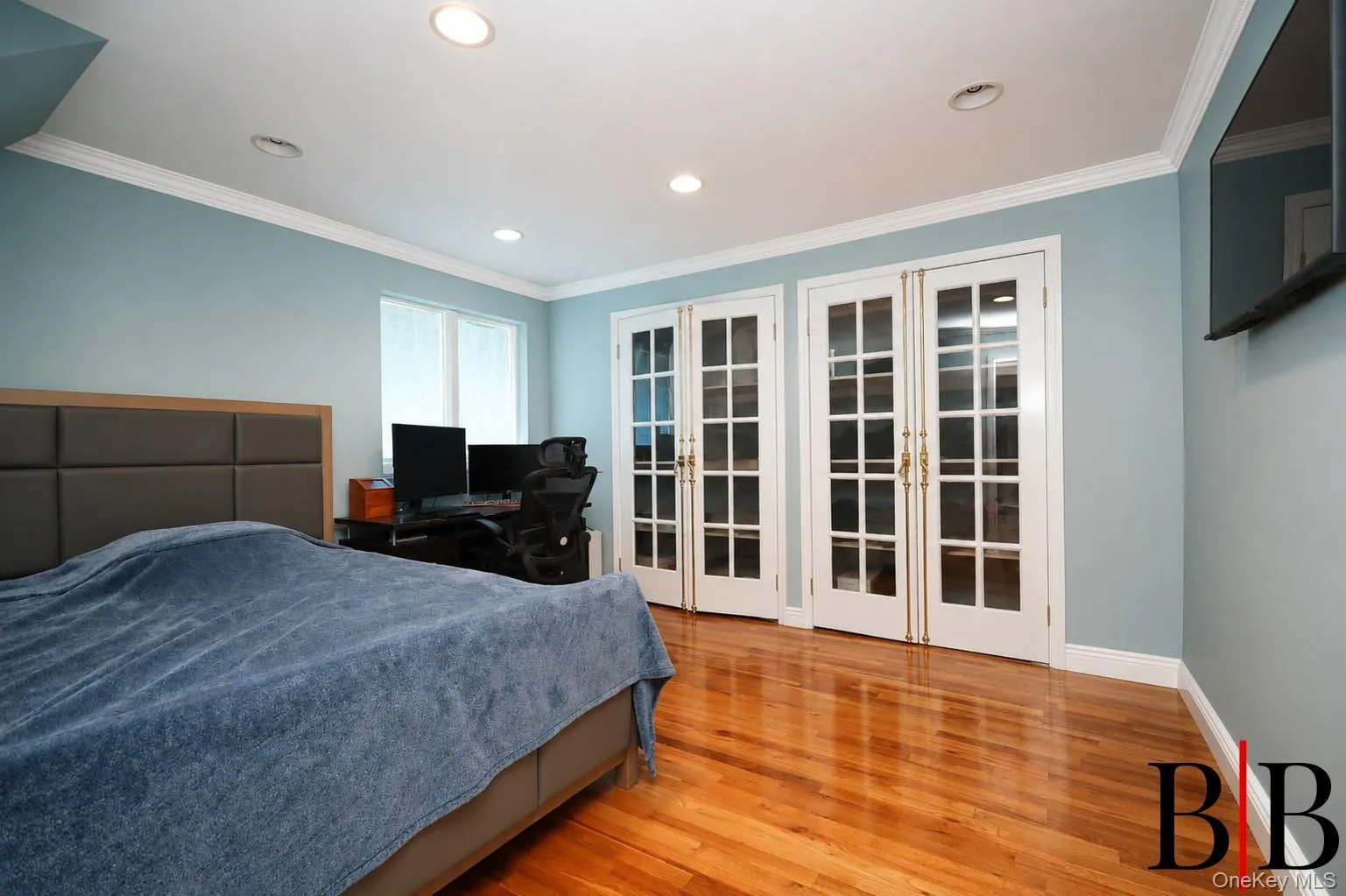 2655 National Drive, New York, NY, 5 Bedrooms Bedrooms, 9 Rooms Rooms,4 BathroomsBathrooms,Residential,For Rent,National,0,1025769 2655 National Drive, New York, NY, 5 Bedrooms Bedrooms, 9 Rooms Rooms,4 BathroomsBathrooms,Residential,For Rent,National,0,1025769