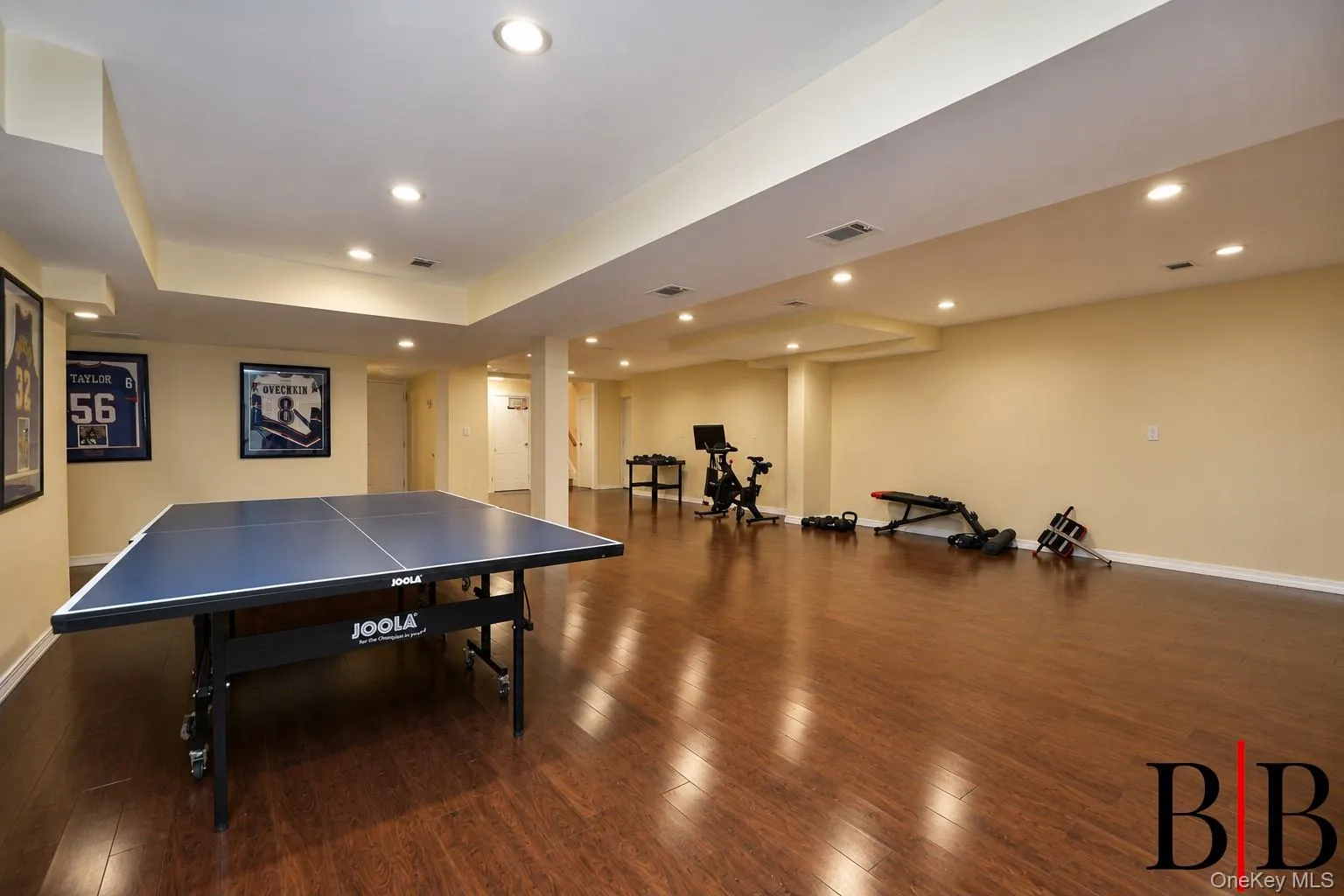 2655 National Drive, New York, NY, 5 Bedrooms Bedrooms, 9 Rooms Rooms,4 BathroomsBathrooms,Residential,For Rent,National,0,1025769 2655 National Drive, New York, NY, 5 Bedrooms Bedrooms, 9 Rooms Rooms,4 BathroomsBathrooms,Residential,For Rent,National,0,1025769