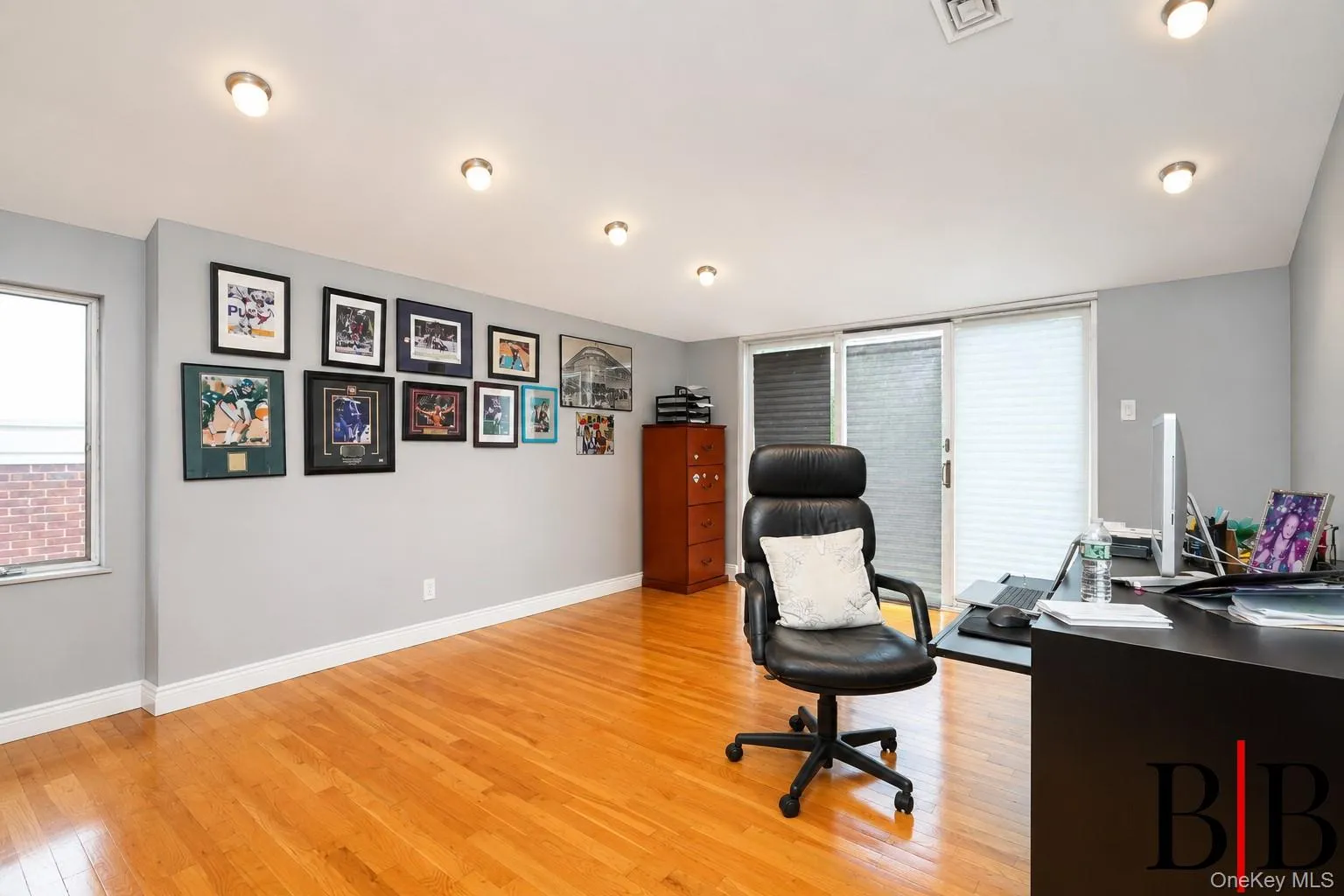 2655 National Drive, New York, NY, 5 Bedrooms Bedrooms, 9 Rooms Rooms,4 BathroomsBathrooms,Residential,For Rent,National,0,1025769 2655 National Drive, New York, NY, 5 Bedrooms Bedrooms, 9 Rooms Rooms,4 BathroomsBathrooms,Residential,For Rent,National,0,1025769