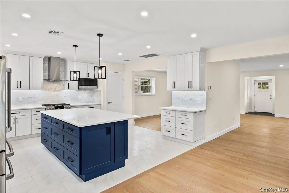 78 Ontario Road, North Hempstead, NY, 4 Bedrooms Bedrooms, 12 Rooms Rooms,3 BathroomsBathrooms,Residential,For Rent,Ontario,0,1025777 78 Ontario Road, North Hempstead, NY, 4 Bedrooms Bedrooms, 12 Rooms Rooms,3 BathroomsBathrooms,Residential,For Rent,Ontario,0,1025777