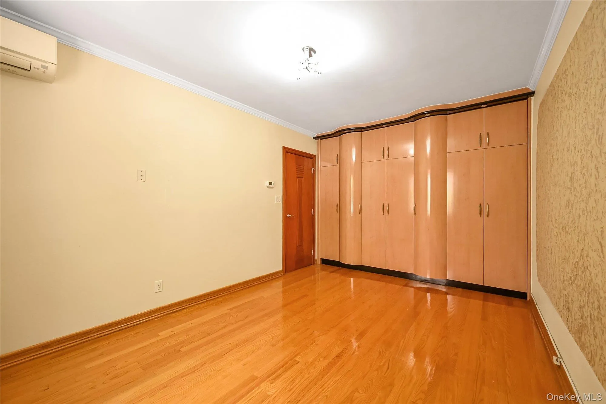 9964 65th Avenue, New York, NY, 3 Bedrooms Bedrooms, 9 Rooms Rooms,2 BathroomsBathrooms,Residential Lease,For Rent,65th,0,1025781 9964 65th Avenue, New York, NY, 3 Bedrooms Bedrooms, 9 Rooms Rooms,2 BathroomsBathrooms,Residential Lease,For Rent,65th,0,1025781