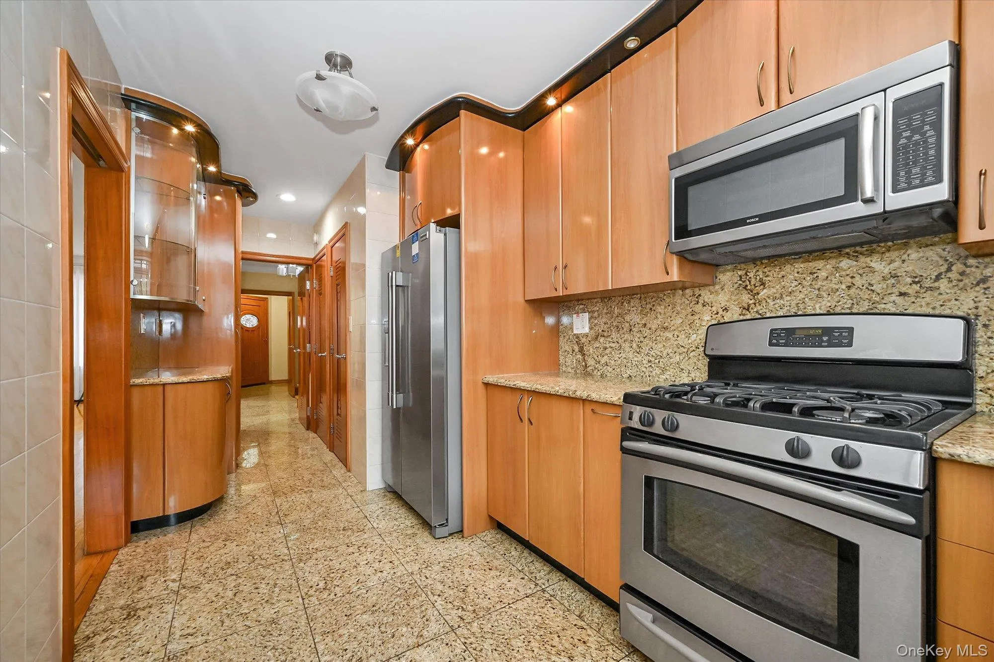 9964 65th Avenue, New York, NY, 3 Bedrooms Bedrooms, 9 Rooms Rooms,2 BathroomsBathrooms,Residential Lease,For Rent,65th,0,1025781 9964 65th Avenue, New York, NY, 3 Bedrooms Bedrooms, 9 Rooms Rooms,2 BathroomsBathrooms,Residential Lease,For Rent,65th,0,1025781