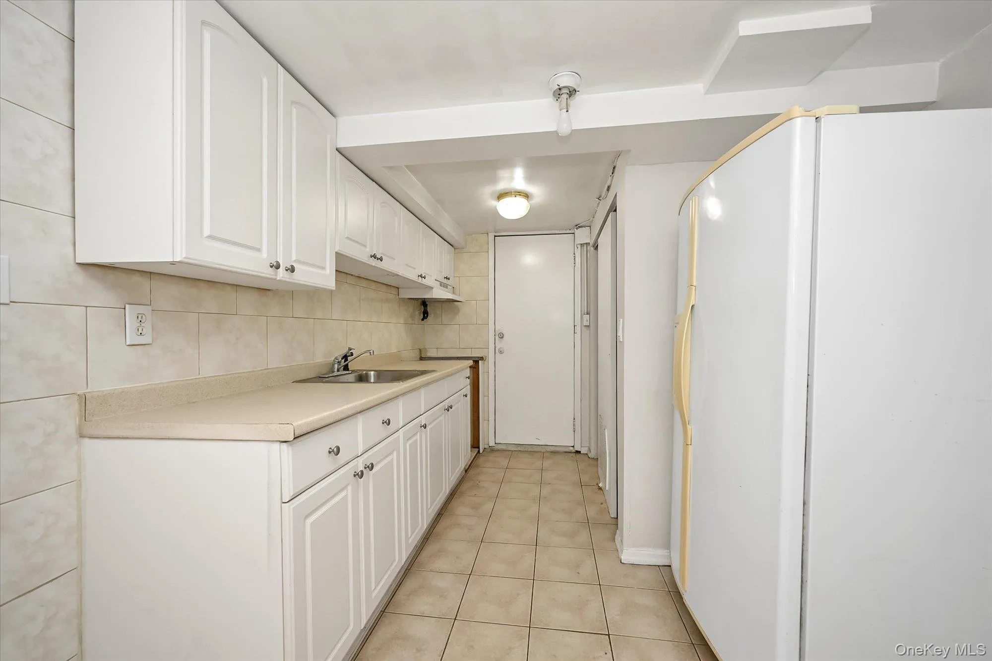 9964 65th Avenue, New York, NY, 3 Bedrooms Bedrooms, 9 Rooms Rooms,2 BathroomsBathrooms,Residential Lease,For Rent,65th,0,1025781 9964 65th Avenue, New York, NY, 3 Bedrooms Bedrooms, 9 Rooms Rooms,2 BathroomsBathrooms,Residential Lease,For Rent,65th,0,1025781