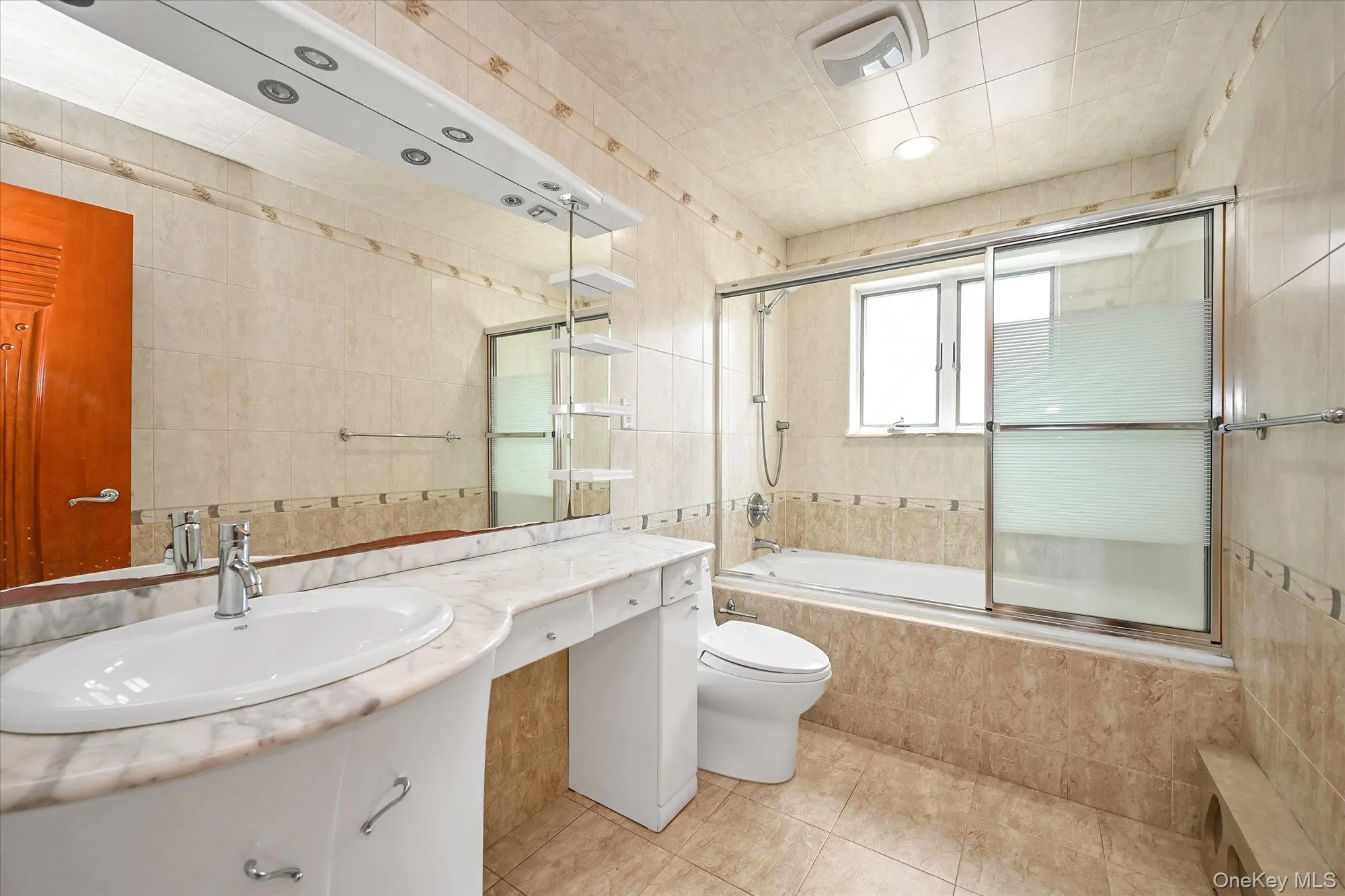 9964 65th Avenue, New York, NY, 3 Bedrooms Bedrooms, 9 Rooms Rooms,2 BathroomsBathrooms,Residential Lease,For Rent,65th,0,1025781 9964 65th Avenue, New York, NY, 3 Bedrooms Bedrooms, 9 Rooms Rooms,2 BathroomsBathrooms,Residential Lease,For Rent,65th,0,1025781