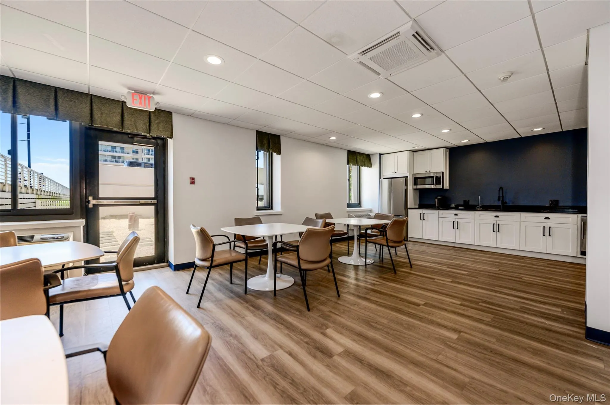 100 Broadway, Long Beach, NY, 2 Bedrooms Bedrooms, 4 Rooms Rooms,2 BathroomsBathrooms,Residential,For Rent,Broadway,0,1025785 100 Broadway, Long Beach, NY, 2 Bedrooms Bedrooms, 4 Rooms Rooms,2 BathroomsBathrooms,Residential,For Rent,Broadway,0,1025785