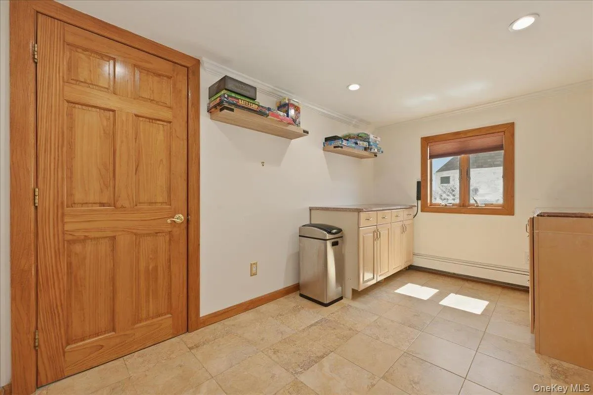 117 Melanie Drive, Hempstead, NY, 5 Bedrooms Bedrooms, 9 Rooms Rooms,3 BathroomsBathrooms,Residential,For Rent,Melanie,0,1025789 117 Melanie Drive, Hempstead, NY, 5 Bedrooms Bedrooms, 9 Rooms Rooms,3 BathroomsBathrooms,Residential,For Rent,Melanie,0,1025789