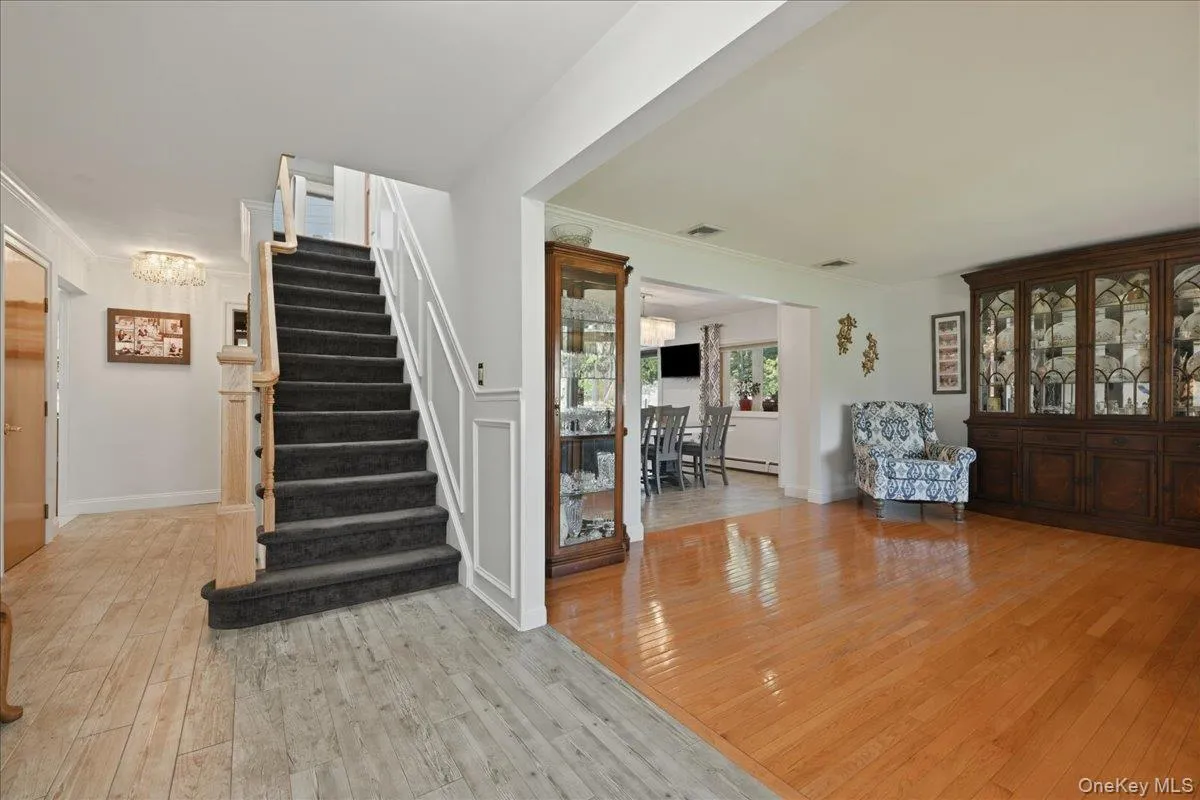 117 Melanie Drive, Hempstead, NY, 5 Bedrooms Bedrooms, 9 Rooms Rooms,3 BathroomsBathrooms,Residential,For Rent,Melanie,0,1025789 117 Melanie Drive, Hempstead, NY, 5 Bedrooms Bedrooms, 9 Rooms Rooms,3 BathroomsBathrooms,Residential,For Rent,Melanie,0,1025789