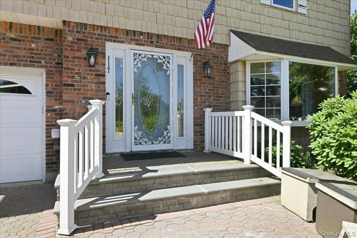 117 Melanie Drive, Hempstead, NY, 5 Bedrooms Bedrooms, 9 Rooms Rooms,3 BathroomsBathrooms,Residential,For Rent,Melanie,0,1025789 117 Melanie Drive, Hempstead, NY, 5 Bedrooms Bedrooms, 9 Rooms Rooms,3 BathroomsBathrooms,Residential,For Rent,Melanie,0,1025789