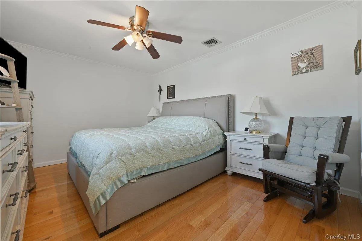 117 Melanie Drive, Hempstead, NY, 5 Bedrooms Bedrooms, 9 Rooms Rooms,3 BathroomsBathrooms,Residential,For Rent,Melanie,0,1025789 117 Melanie Drive, Hempstead, NY, 5 Bedrooms Bedrooms, 9 Rooms Rooms,3 BathroomsBathrooms,Residential,For Rent,Melanie,0,1025789