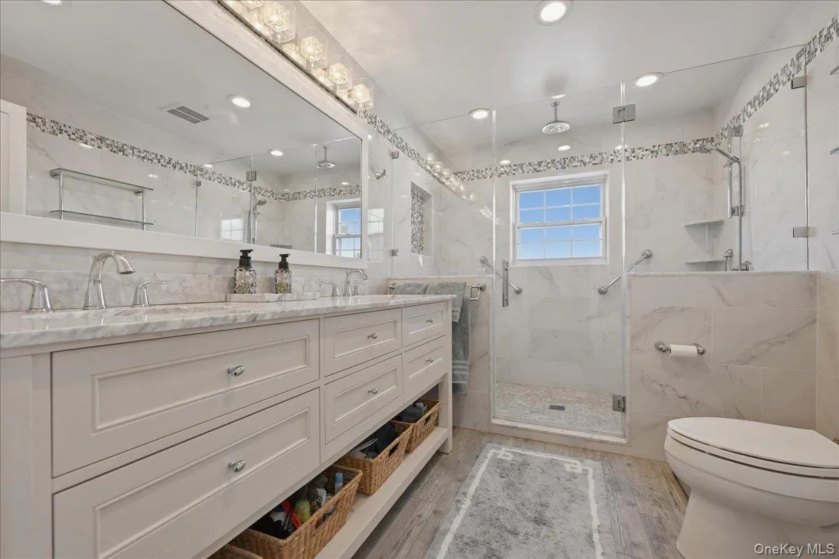 117 Melanie Drive, Hempstead, NY, 5 Bedrooms Bedrooms, 9 Rooms Rooms,3 BathroomsBathrooms,Residential,For Rent,Melanie,0,1025789 117 Melanie Drive, Hempstead, NY, 5 Bedrooms Bedrooms, 9 Rooms Rooms,3 BathroomsBathrooms,Residential,For Rent,Melanie,0,1025789