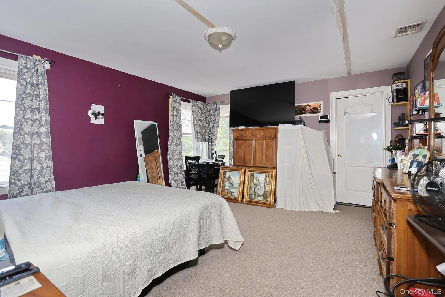 18 Orchard Street, Ramapo, NY, 5 Bedrooms Bedrooms, 9 Rooms Rooms,2 BathroomsBathrooms,Residential,For Rent,Orchard,0,1025790 18 Orchard Street, Ramapo, NY, 5 Bedrooms Bedrooms, 9 Rooms Rooms,2 BathroomsBathrooms,Residential,For Rent,Orchard,0,1025790