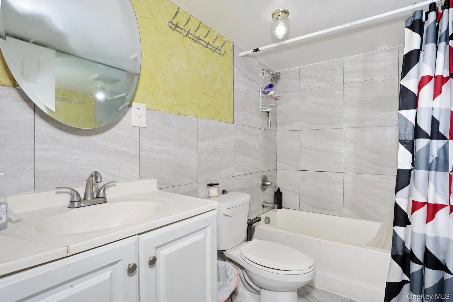 18 Orchard Street, Ramapo, NY, 5 Bedrooms Bedrooms, 9 Rooms Rooms,2 BathroomsBathrooms,Residential,For Rent,Orchard,0,1025790 18 Orchard Street, Ramapo, NY, 5 Bedrooms Bedrooms, 9 Rooms Rooms,2 BathroomsBathrooms,Residential,For Rent,Orchard,0,1025790
