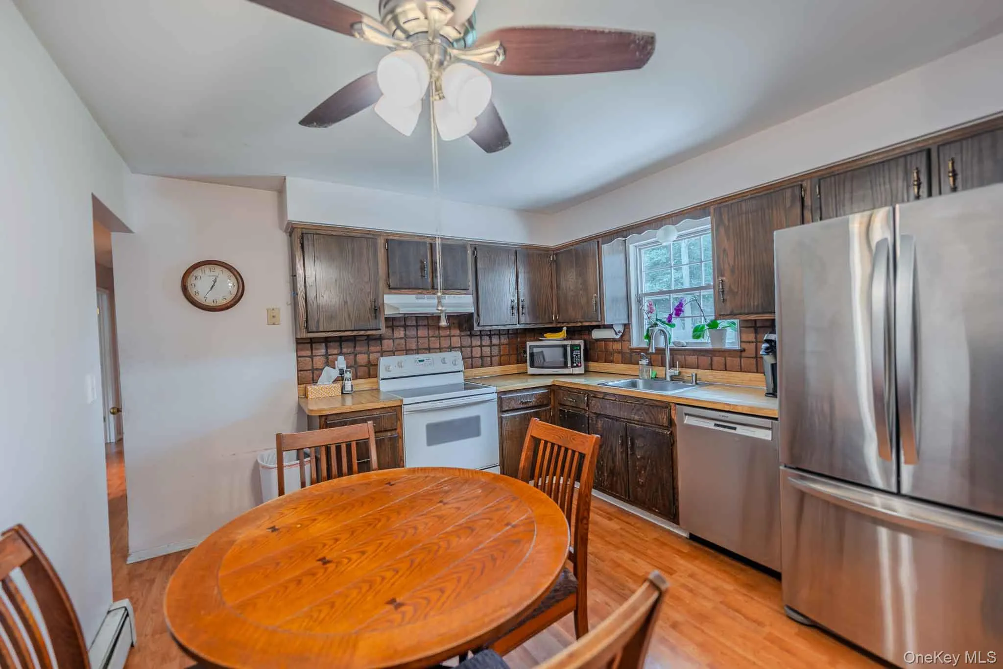 118 Fairmont Avenue, Brookhaven, NY, 4 Bedrooms Bedrooms, 10 Rooms Rooms,3 BathroomsBathrooms,Residential,For Rent,Fairmont,0,1025792 118 Fairmont Avenue, Brookhaven, NY, 4 Bedrooms Bedrooms, 10 Rooms Rooms,3 BathroomsBathrooms,Residential,For Rent,Fairmont,0,1025792