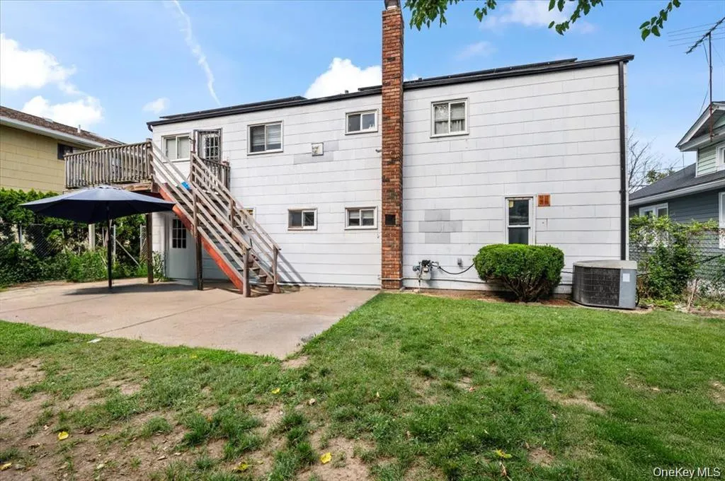 22 Hudson Place, Hempstead, NY, 6 Bedrooms Bedrooms, 8 Rooms Rooms,2 BathroomsBathrooms,Residential Lease,For Rent,Hudson,0,1025793 22 Hudson Place, Hempstead, NY, 6 Bedrooms Bedrooms, 8 Rooms Rooms,2 BathroomsBathrooms,Residential Lease,For Rent,Hudson,0,1025793