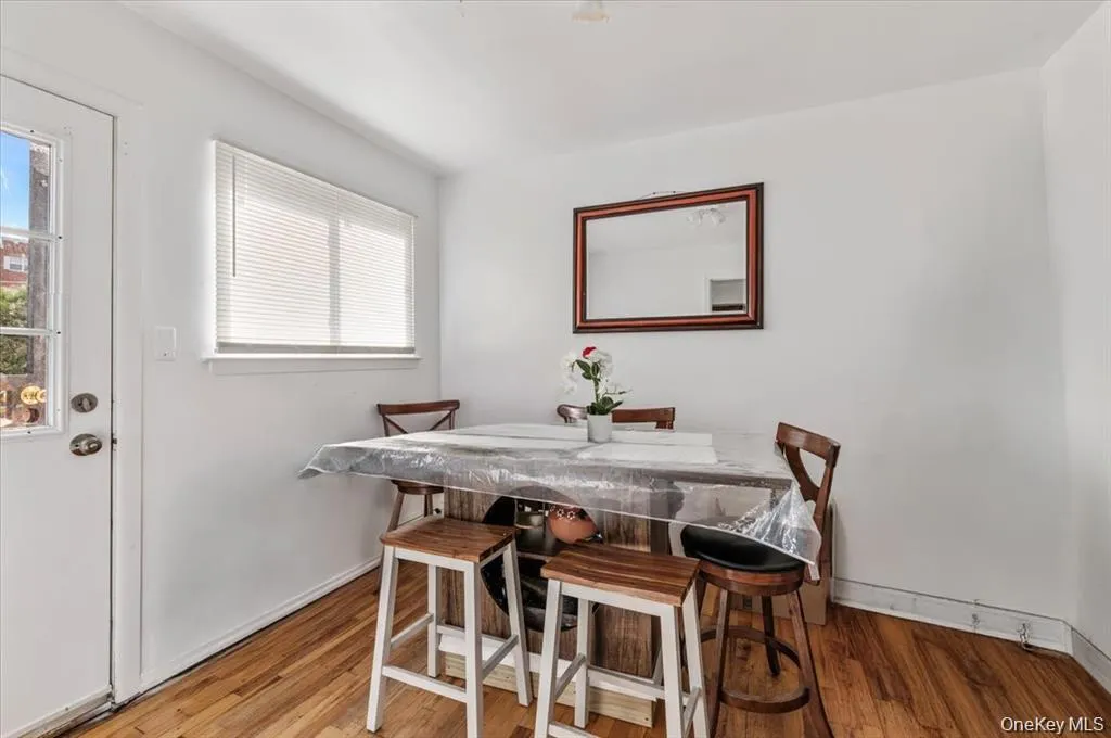 22 Hudson Place, Hempstead, NY, 6 Bedrooms Bedrooms, 8 Rooms Rooms,2 BathroomsBathrooms,Residential Lease,For Rent,Hudson,0,1025793 22 Hudson Place, Hempstead, NY, 6 Bedrooms Bedrooms, 8 Rooms Rooms,2 BathroomsBathrooms,Residential Lease,For Rent,Hudson,0,1025793