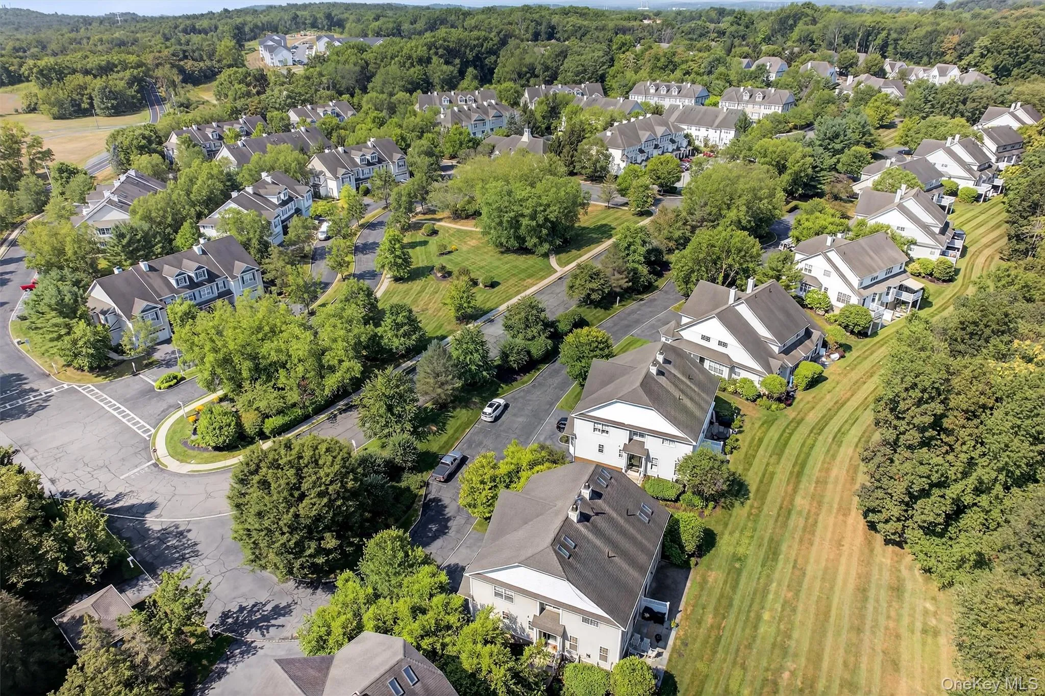 8 Green Court, Middletown, NY, 3 Bedrooms Bedrooms, 9 Rooms Rooms,2 BathroomsBathrooms,Residential,For Rent,Green,0,1025794 8 Green Court, Middletown, NY, 3 Bedrooms Bedrooms, 9 Rooms Rooms,2 BathroomsBathrooms,Residential,For Rent,Green,0,1025794