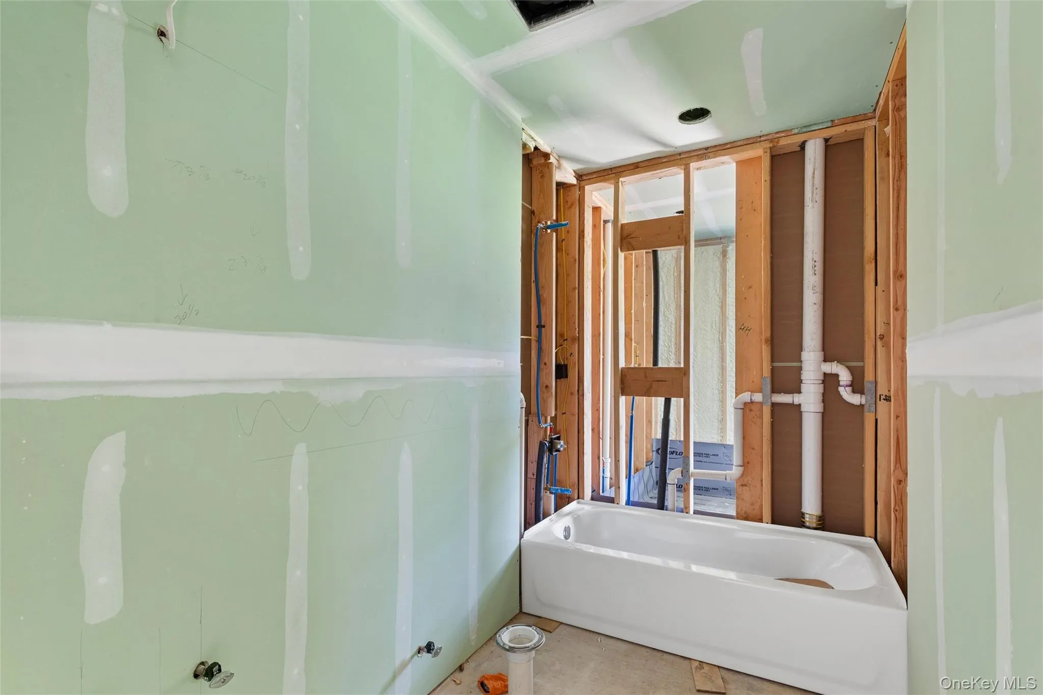 129 Cedar Lane, Brookhaven, NY, 3 Bedrooms Bedrooms, 6 Rooms Rooms,2 BathroomsBathrooms,Residential,For Rent,Cedar,0,1025797 129 Cedar Lane, Brookhaven, NY, 3 Bedrooms Bedrooms, 6 Rooms Rooms,2 BathroomsBathrooms,Residential,For Rent,Cedar,0,1025797