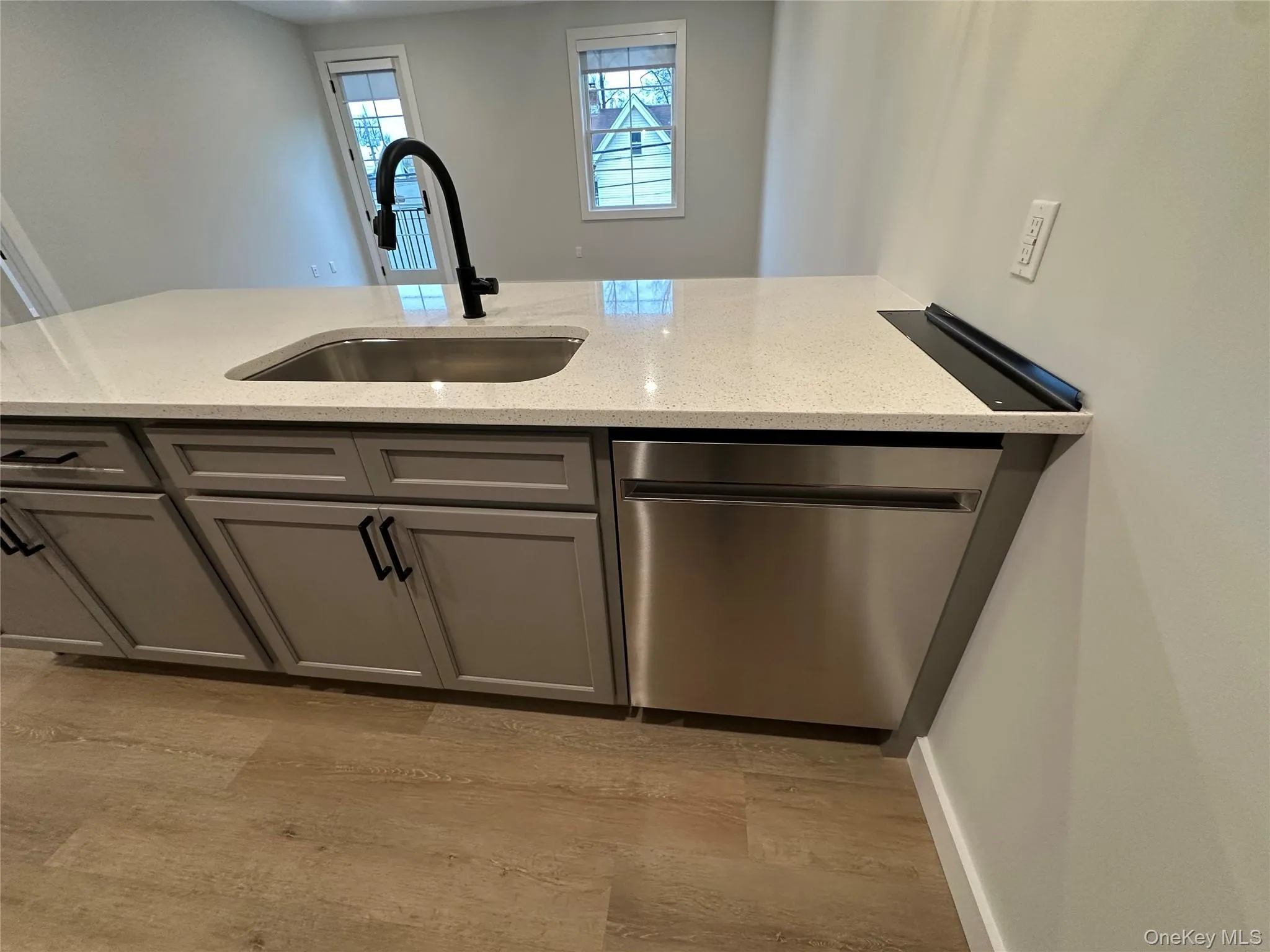 Dishwasher Dishwasher